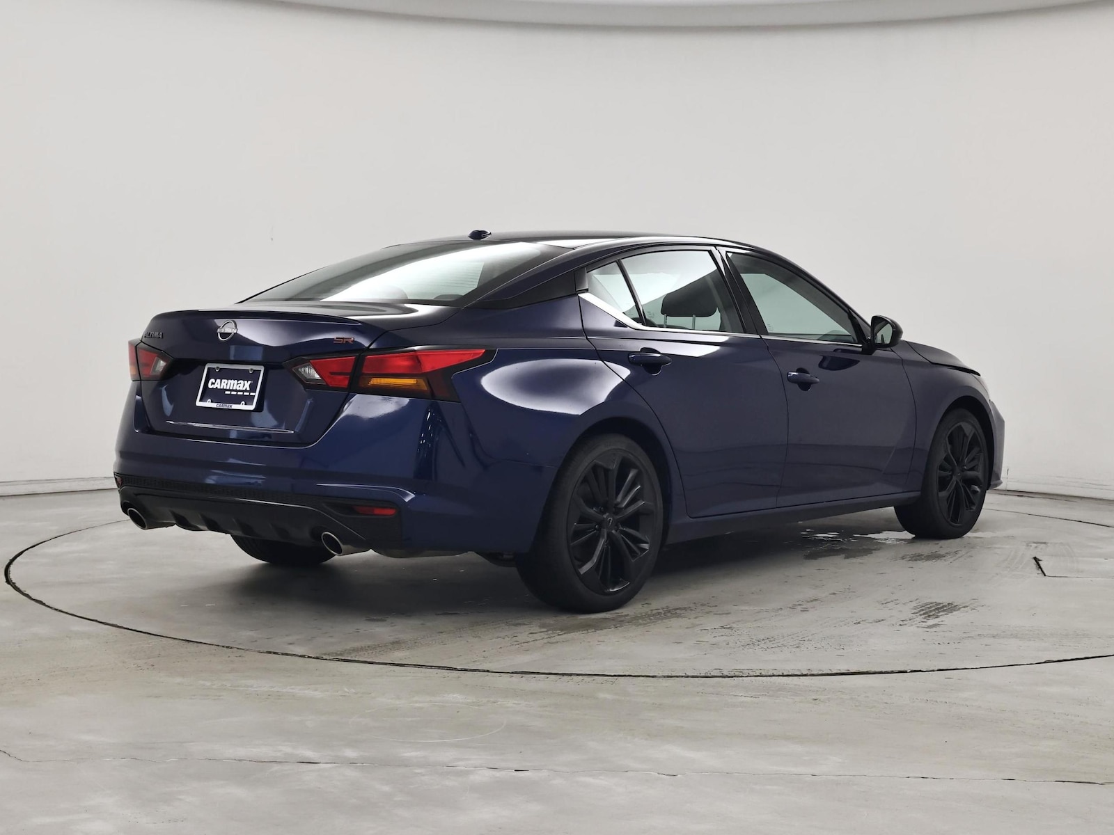 2024 Nissan Altima SR - Photo 9