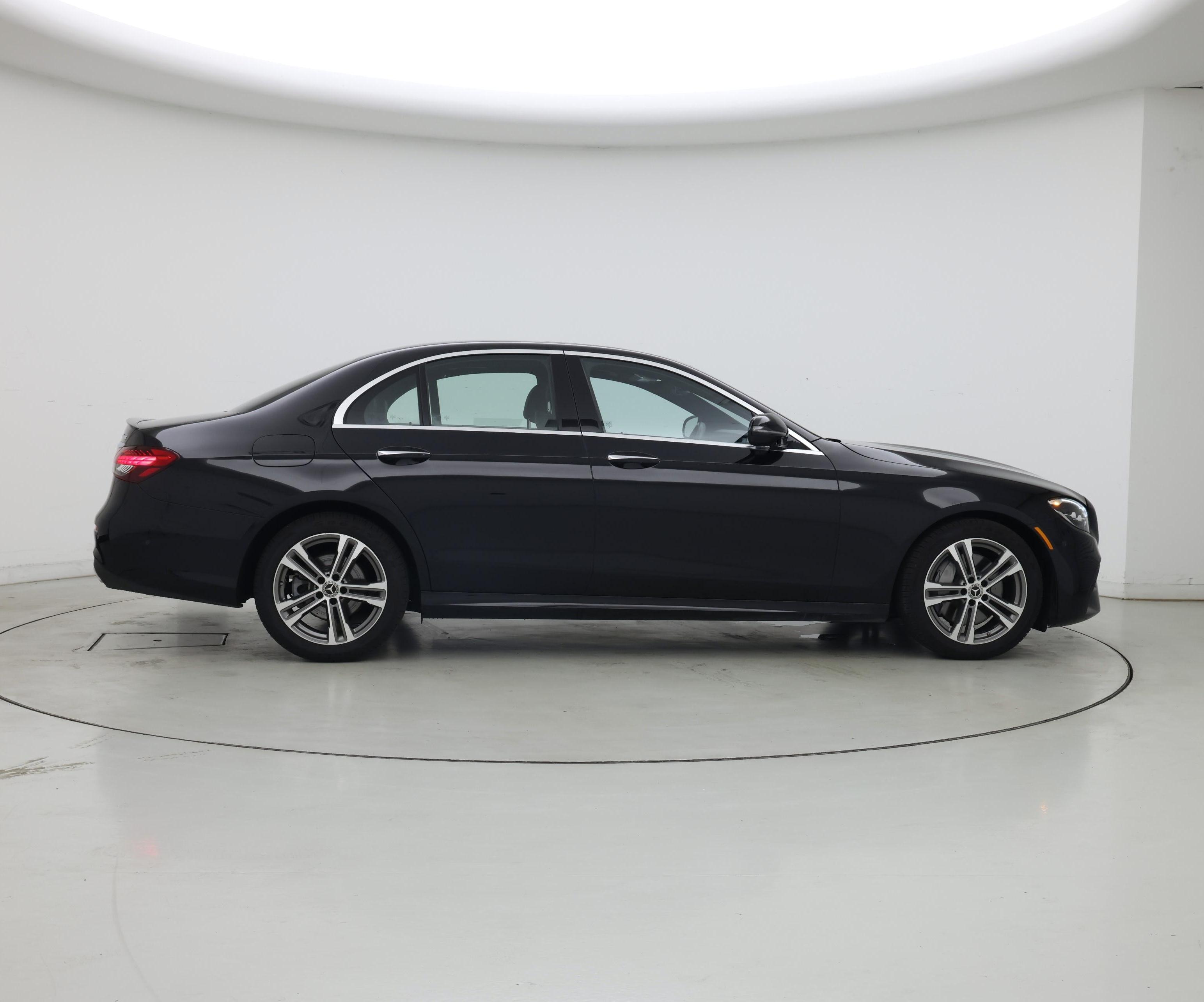 Thumbnail: 2023 Mercedes-Benz E-Class - 7