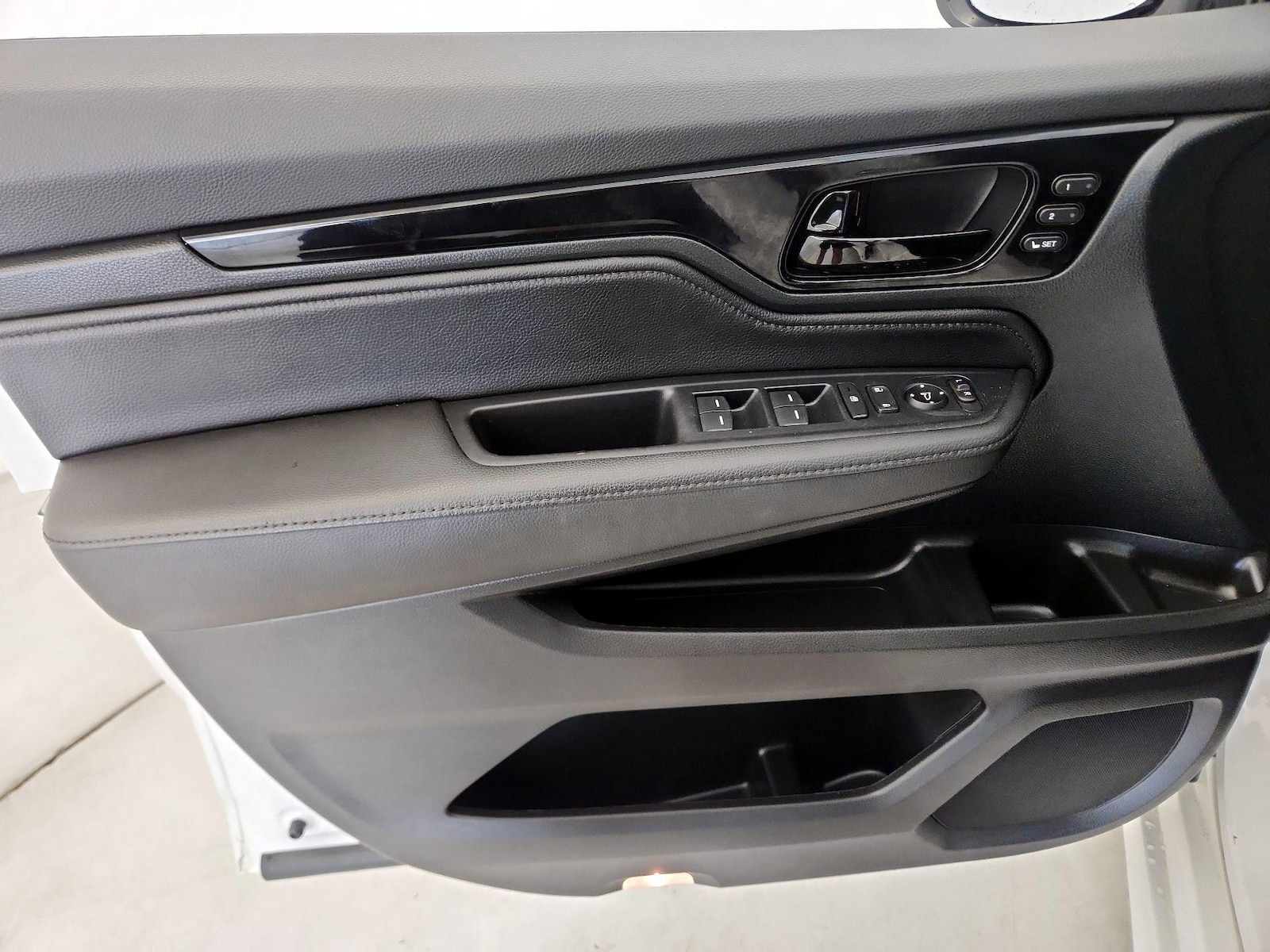 2023 Honda Odyssey Touring - Photo 13