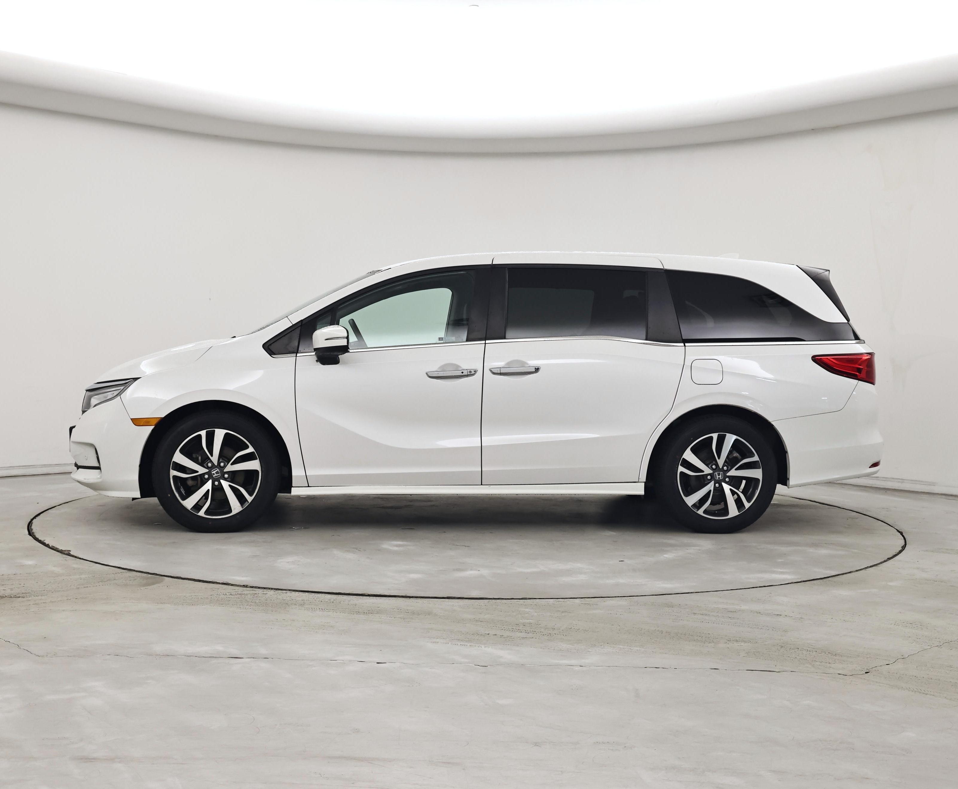 Thumbnail: 2023 Honda Odyssey - 3