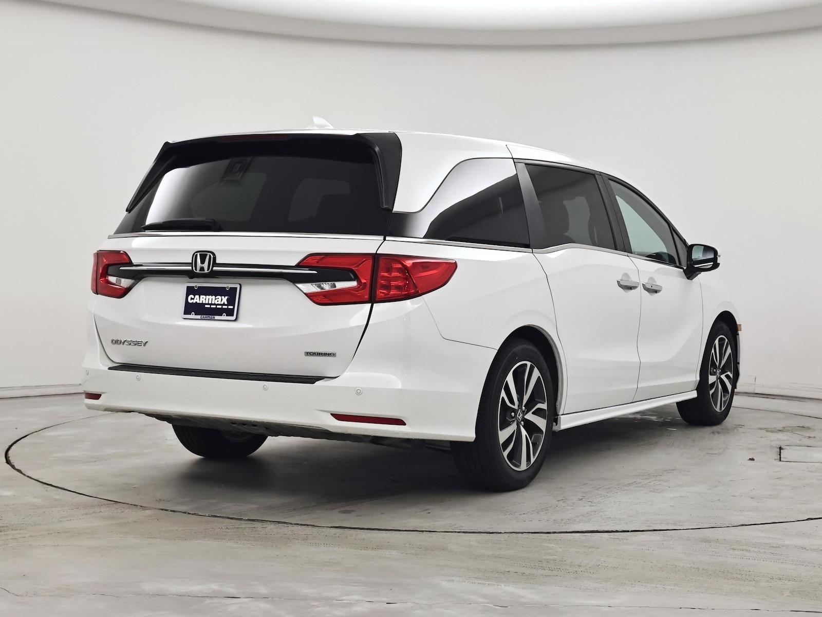 2023 Honda Odyssey Touring - Photo 9