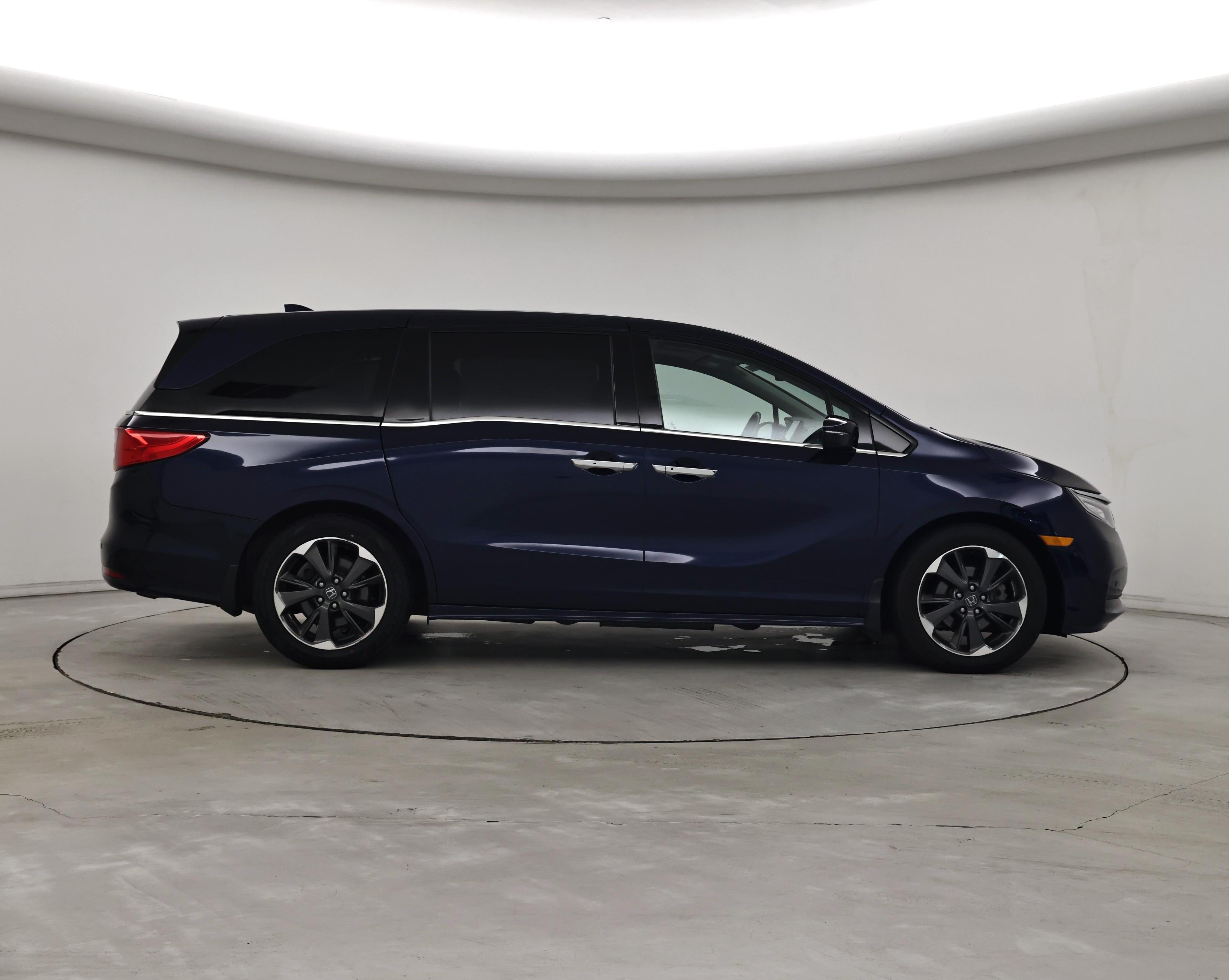 Thumbnail: 2023 Honda Odyssey - 7