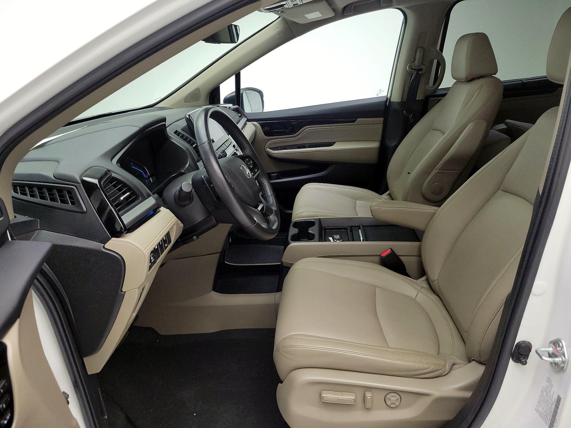 Thumbnail: 2023 Honda Odyssey - 11