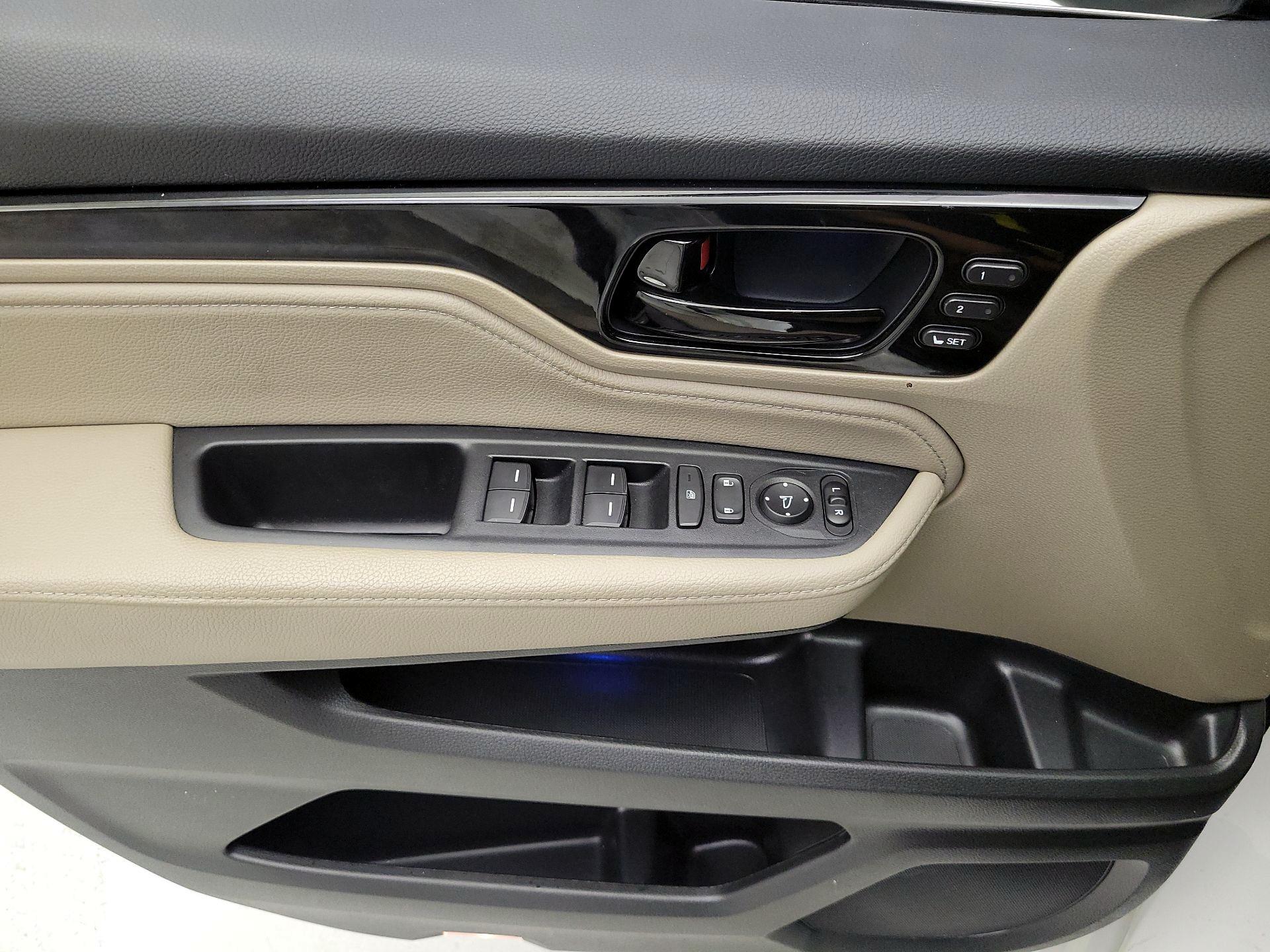 Thumbnail: 2023 Honda Odyssey - 12