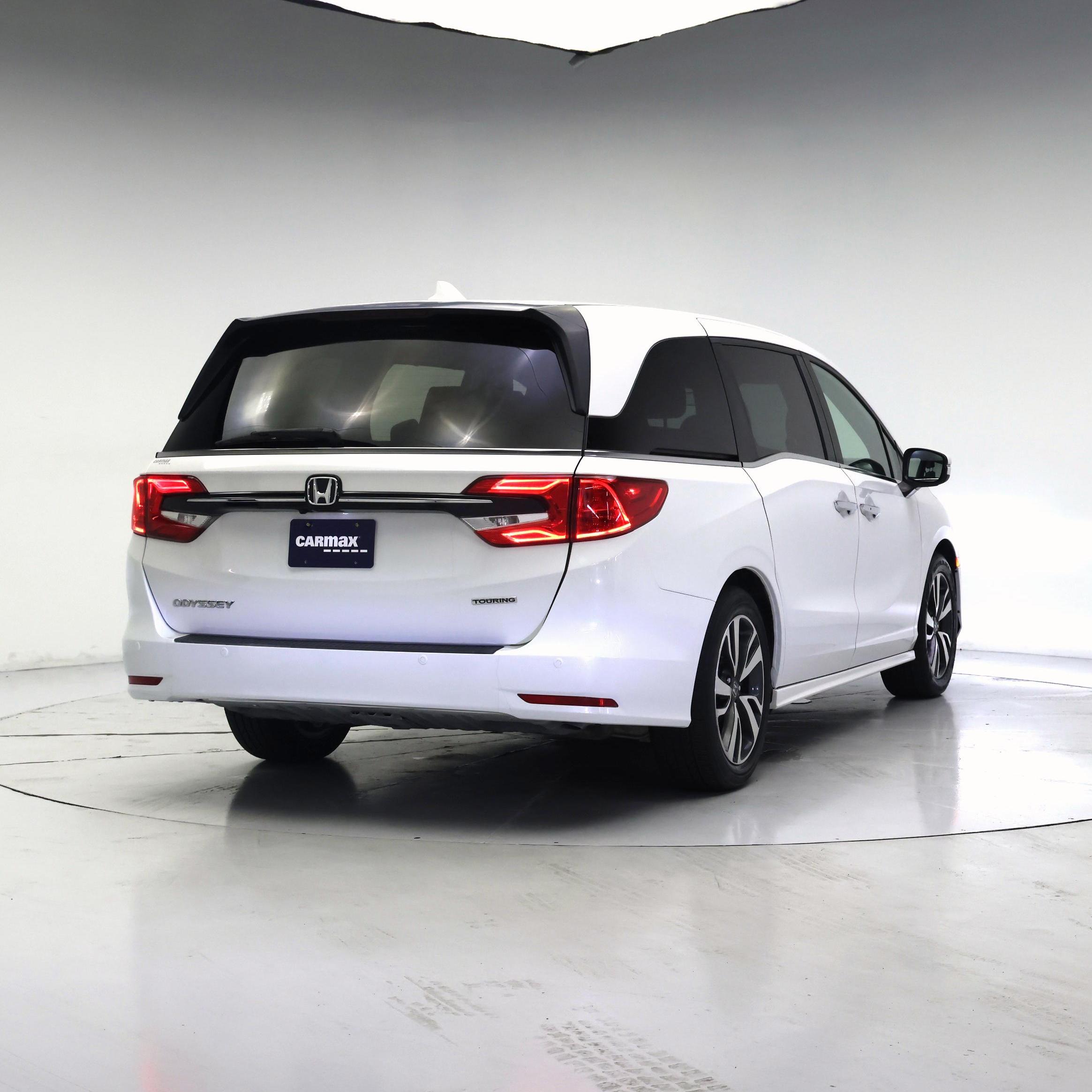 Thumbnail: 2023 Honda Odyssey - 8