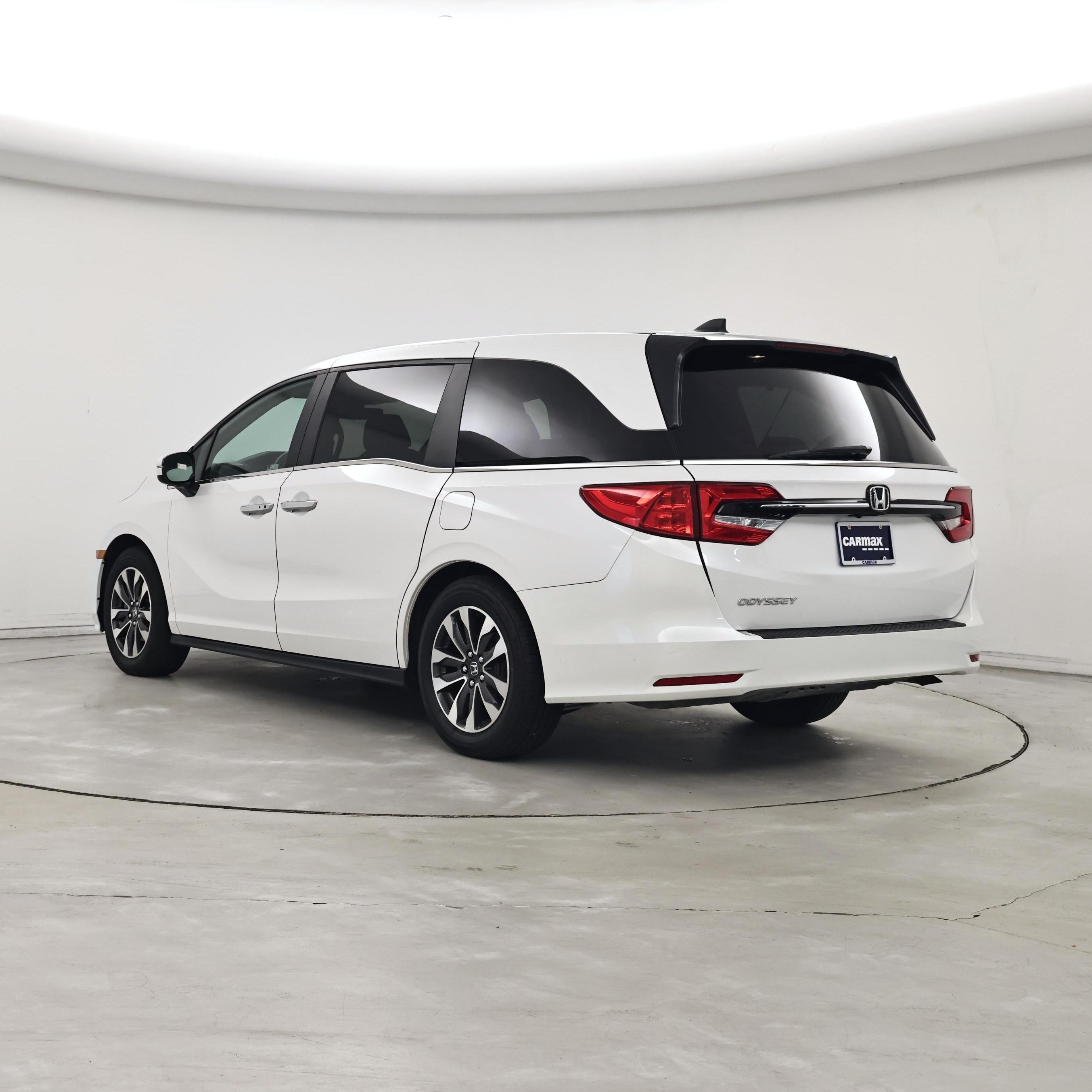 Thumbnail: 2023 Honda Odyssey - 2