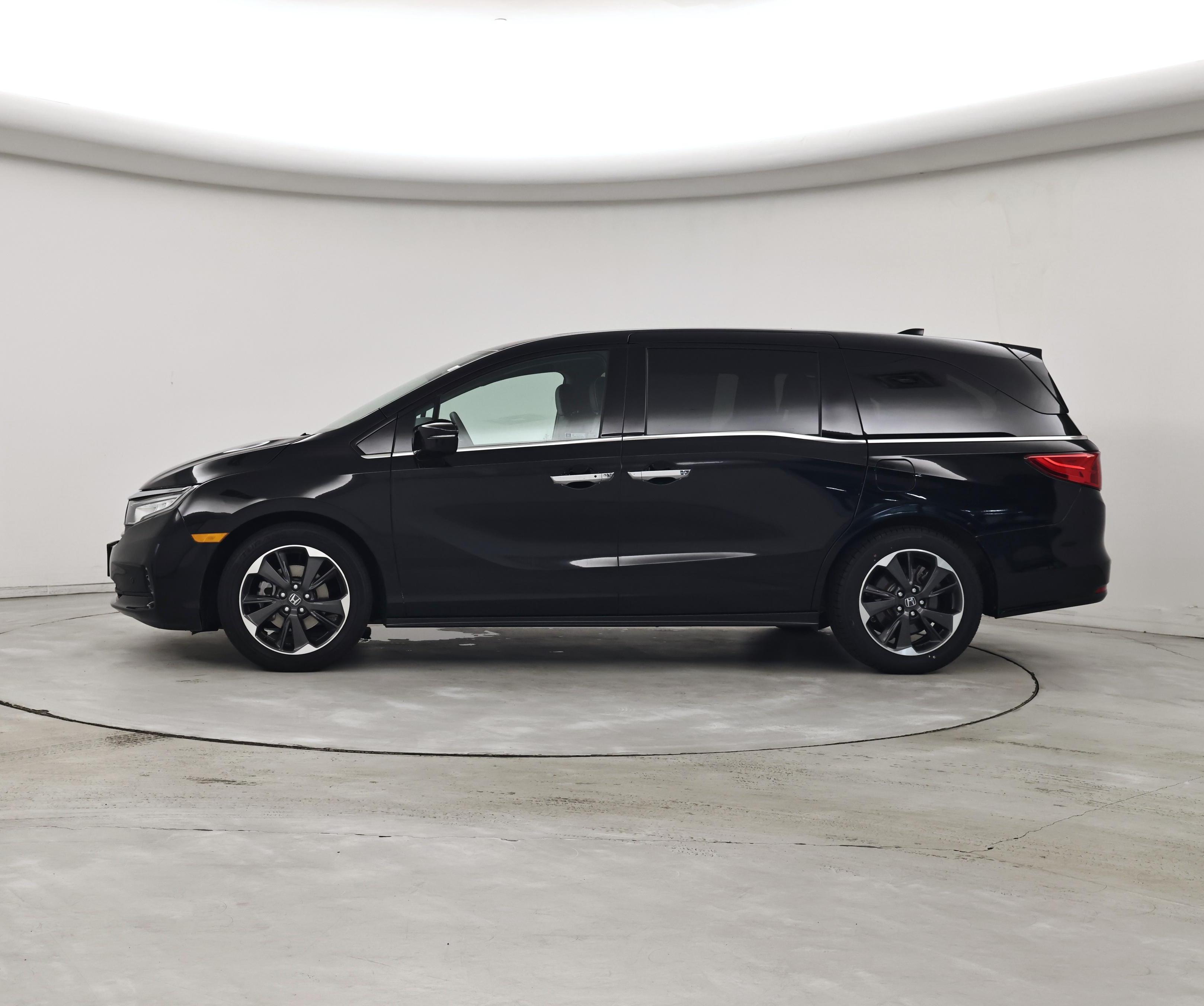 Thumbnail: 2024 Honda Odyssey - 3