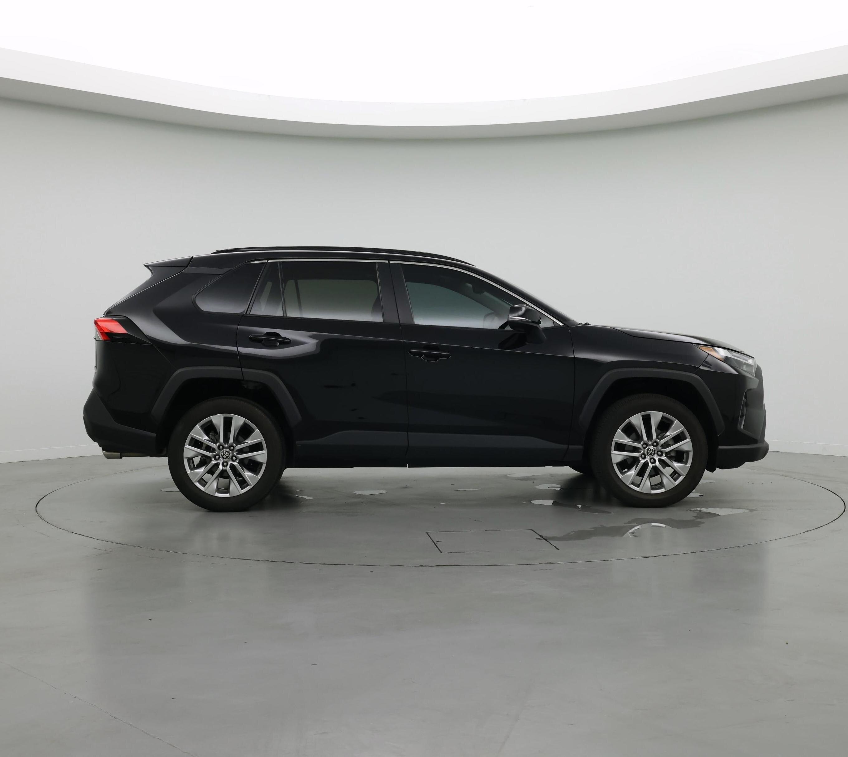 Thumbnail: 2023 Toyota RAV4 - 7