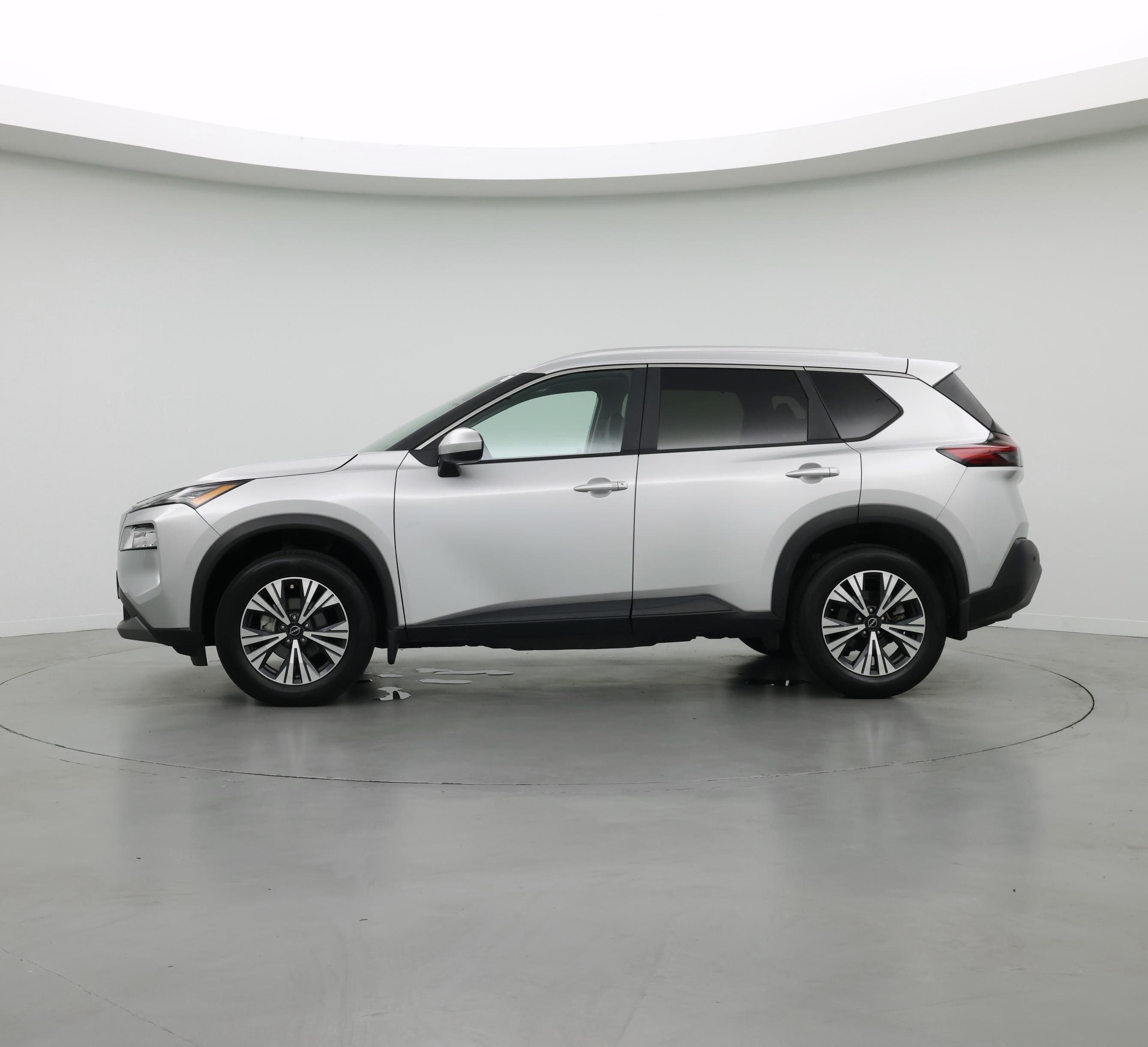 Thumbnail: 2023 Nissan Rogue - 3