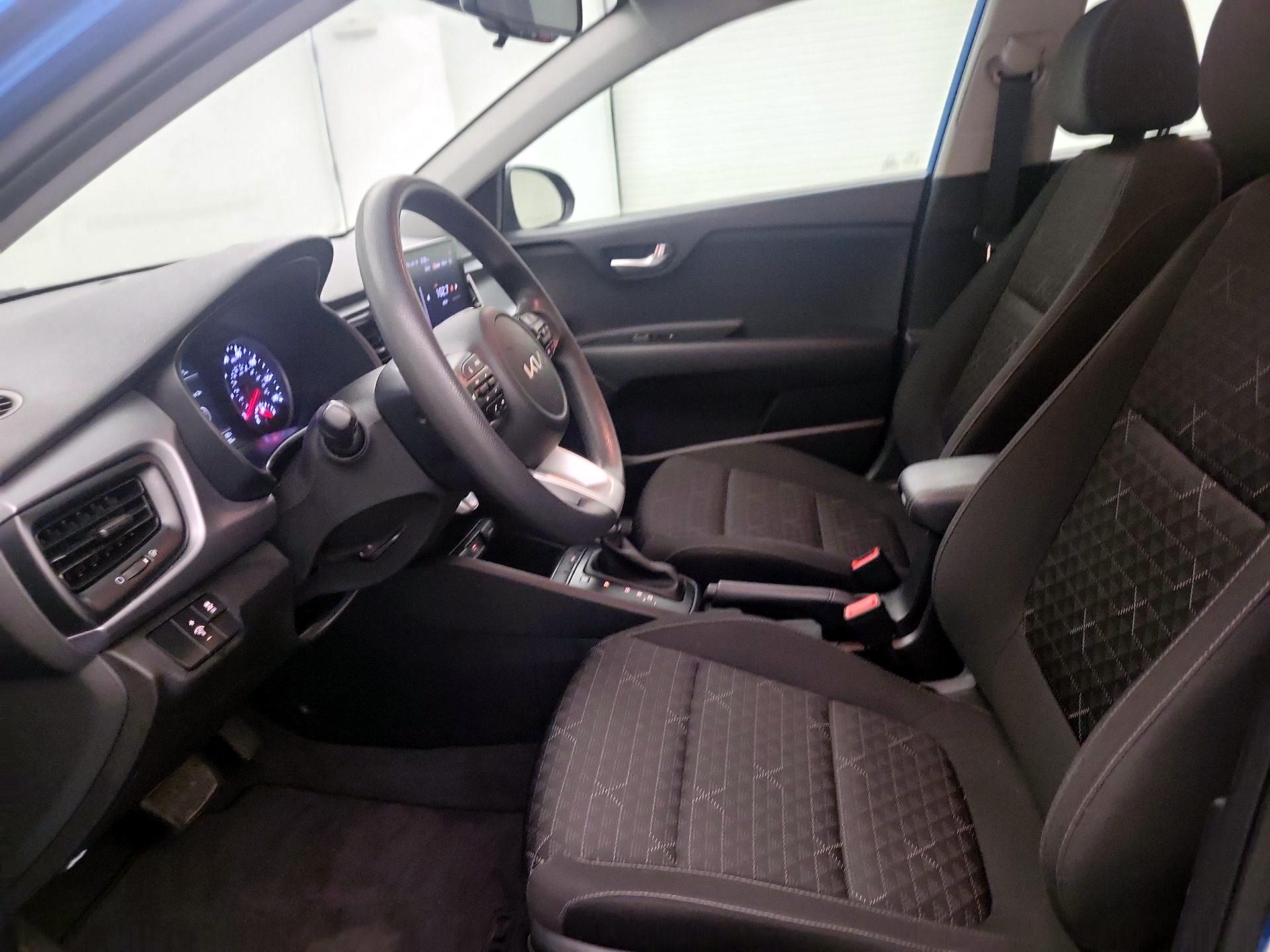 Thumbnail: 2023 Kia Rio - 11