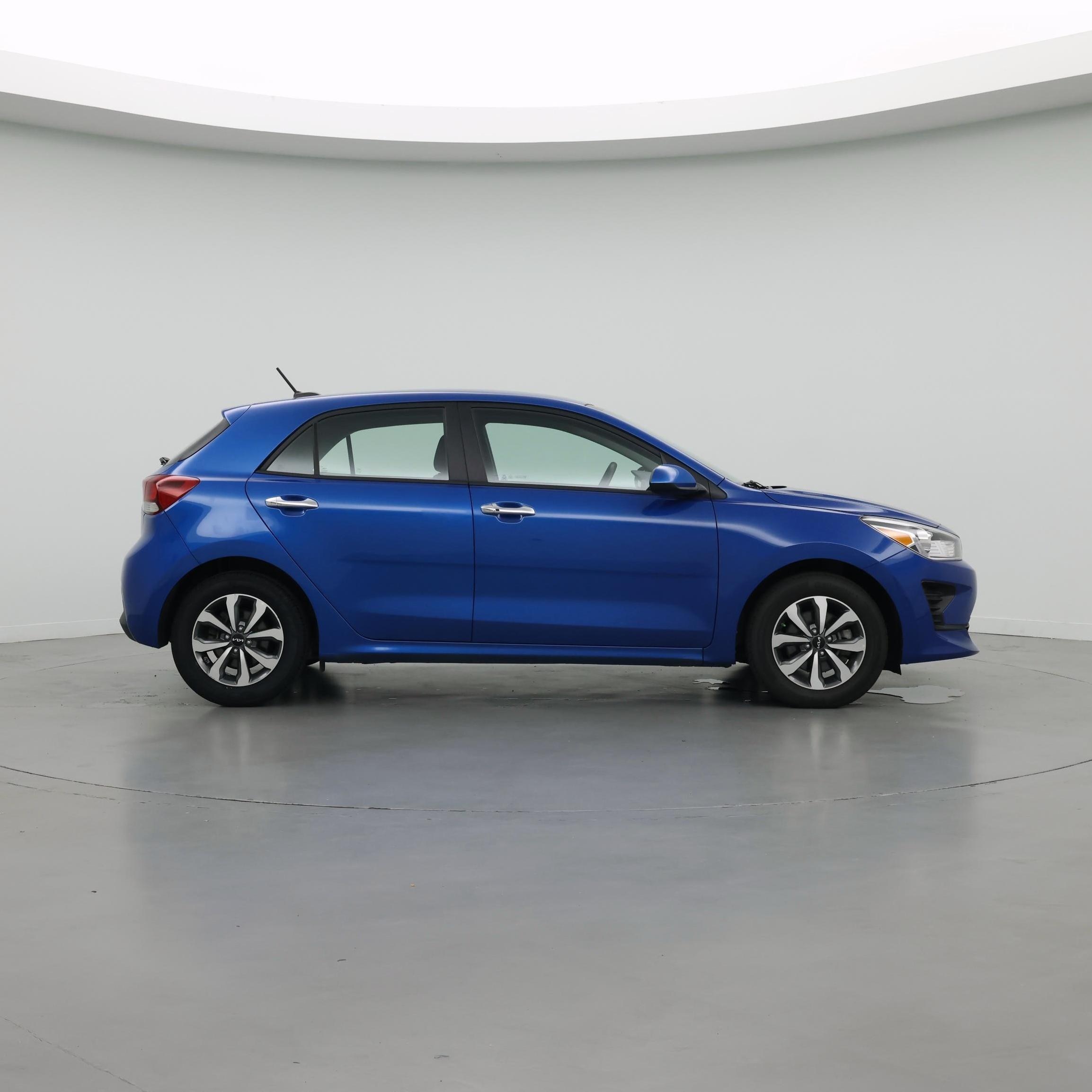 Thumbnail: 2023 Kia Rio - 7