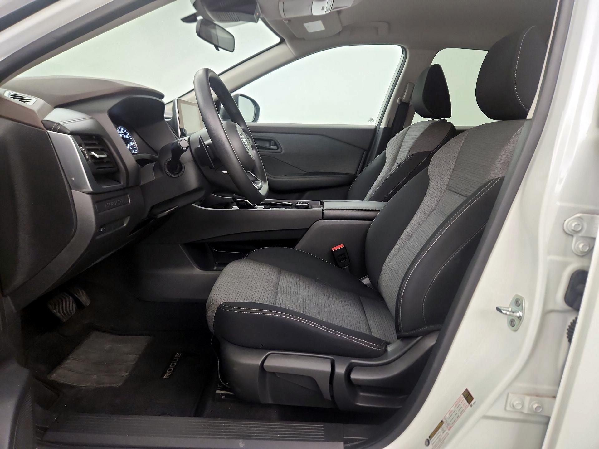 Thumbnail: 2021 Nissan Rogue - 11