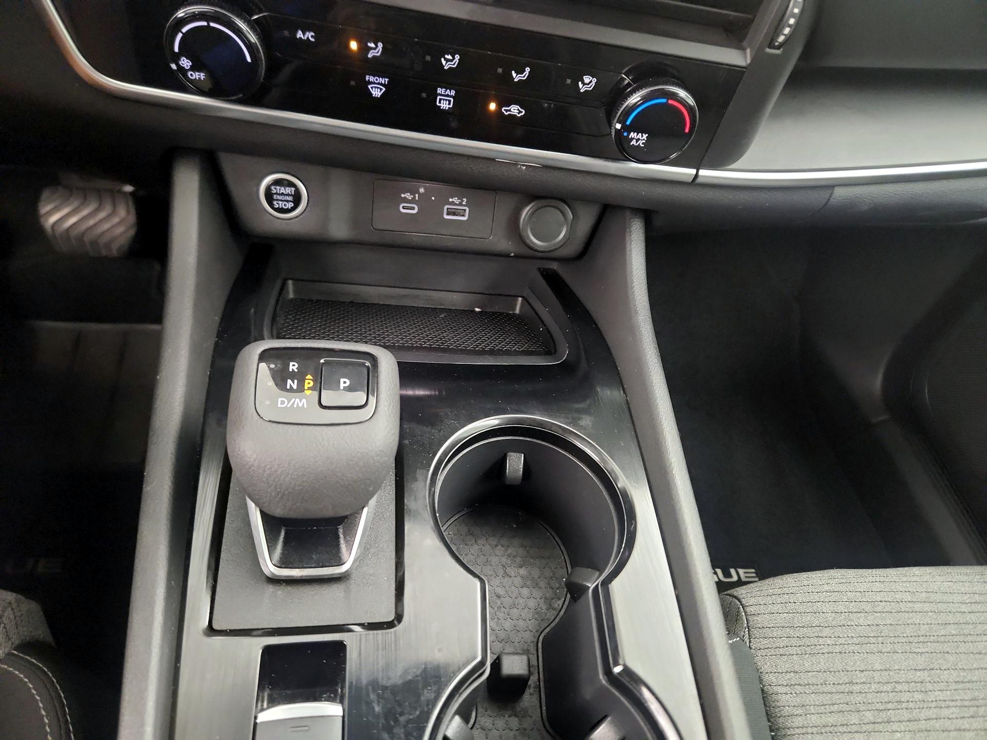 Thumbnail: 2021 Nissan Rogue - 17