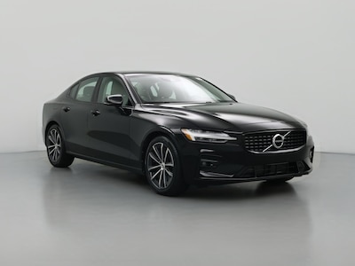 2021 Volvo S60 T5 Momentum