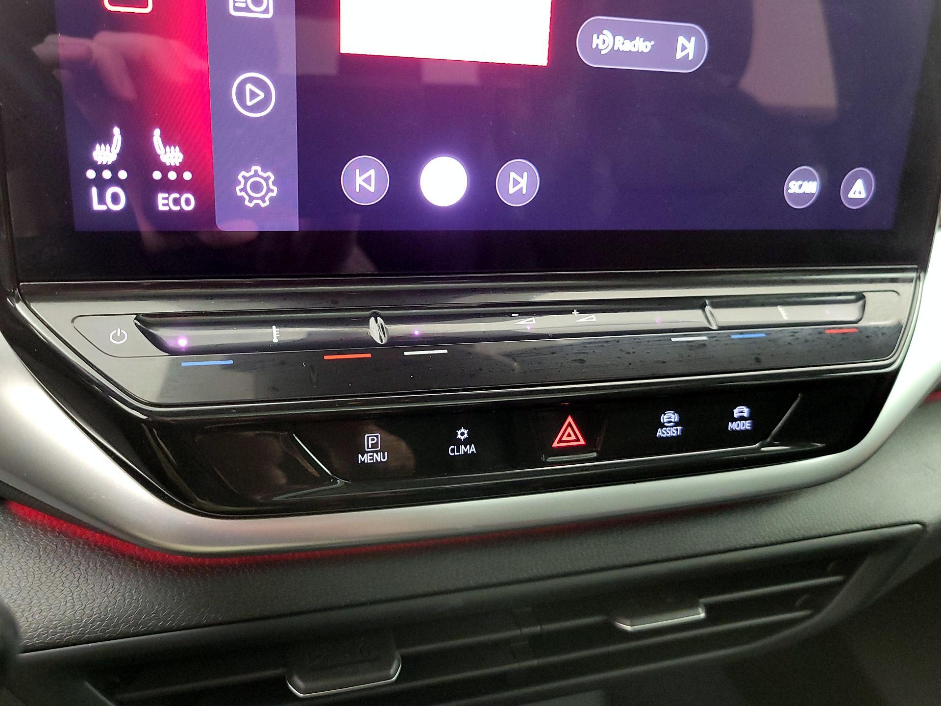 Thumbnail: 2021 Volkswagen ID.4 - 16