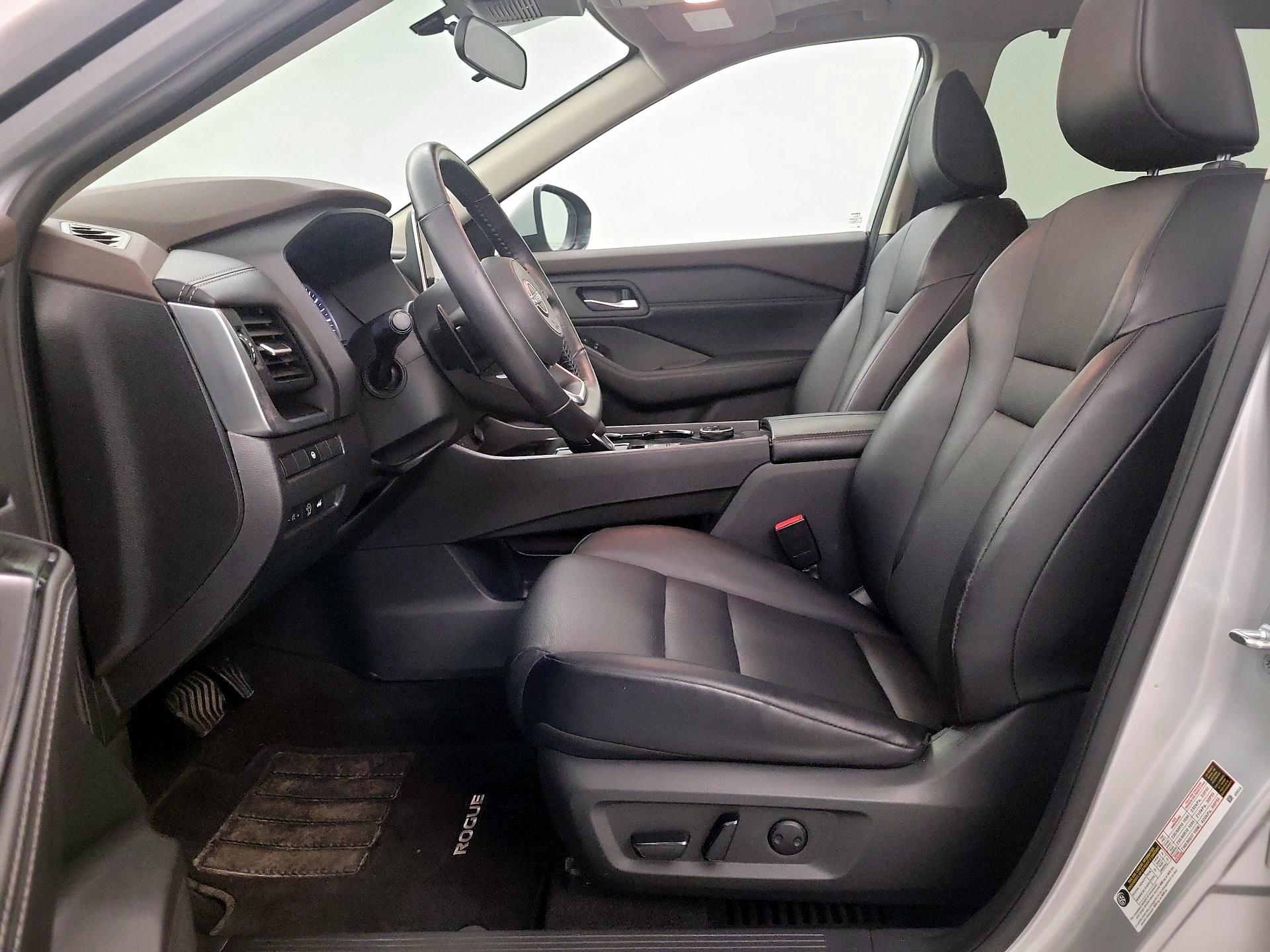 Thumbnail: 2023 Nissan Rogue - 11