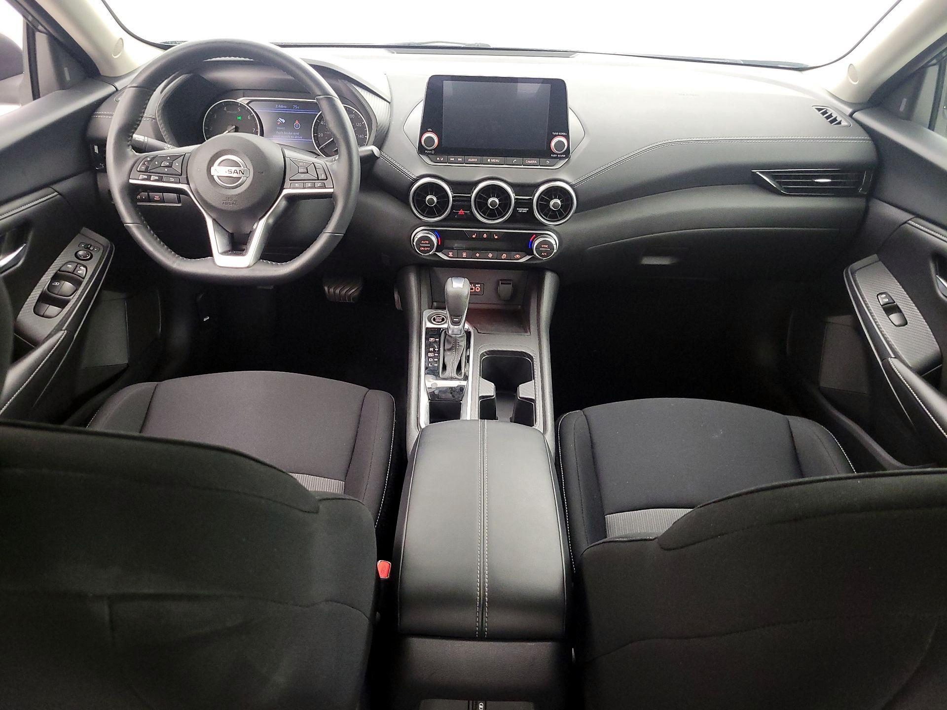 Thumbnail: 2023 Nissan Sentra - 9