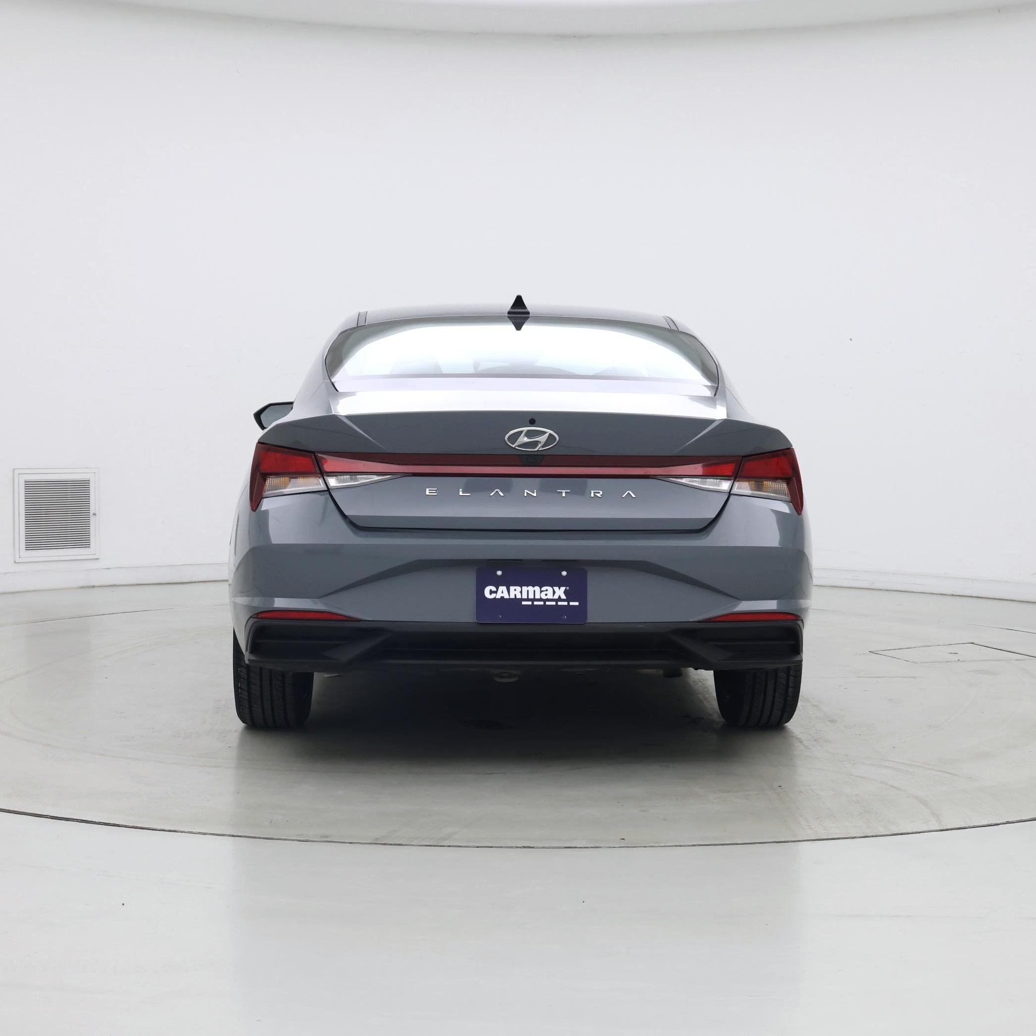 Thumbnail: 2023 Hyundai Elantra - 6