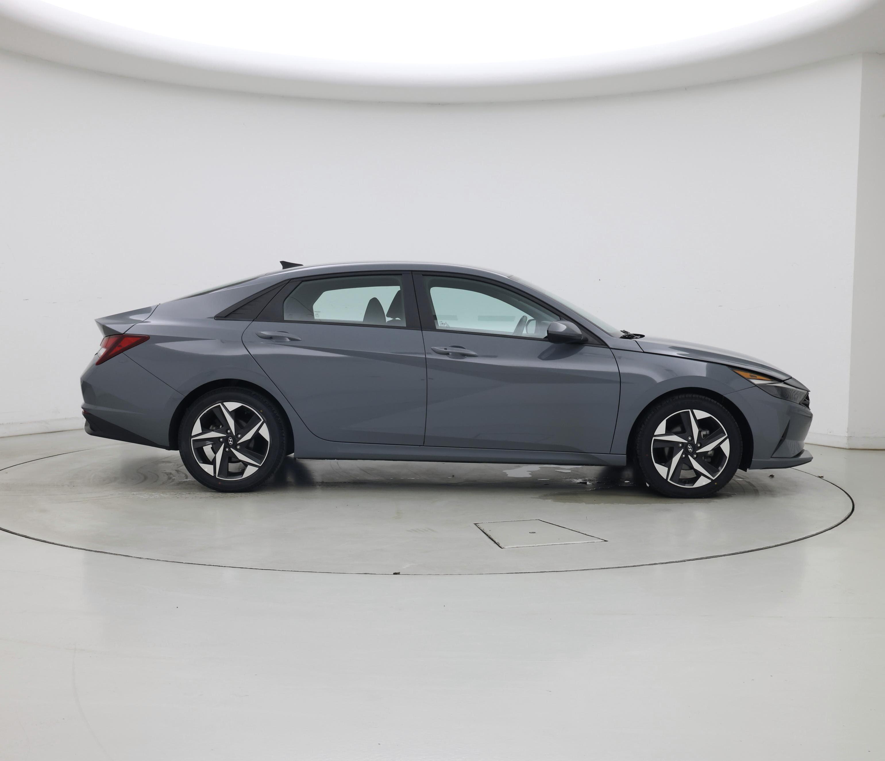 Thumbnail: 2023 Hyundai Elantra - 7