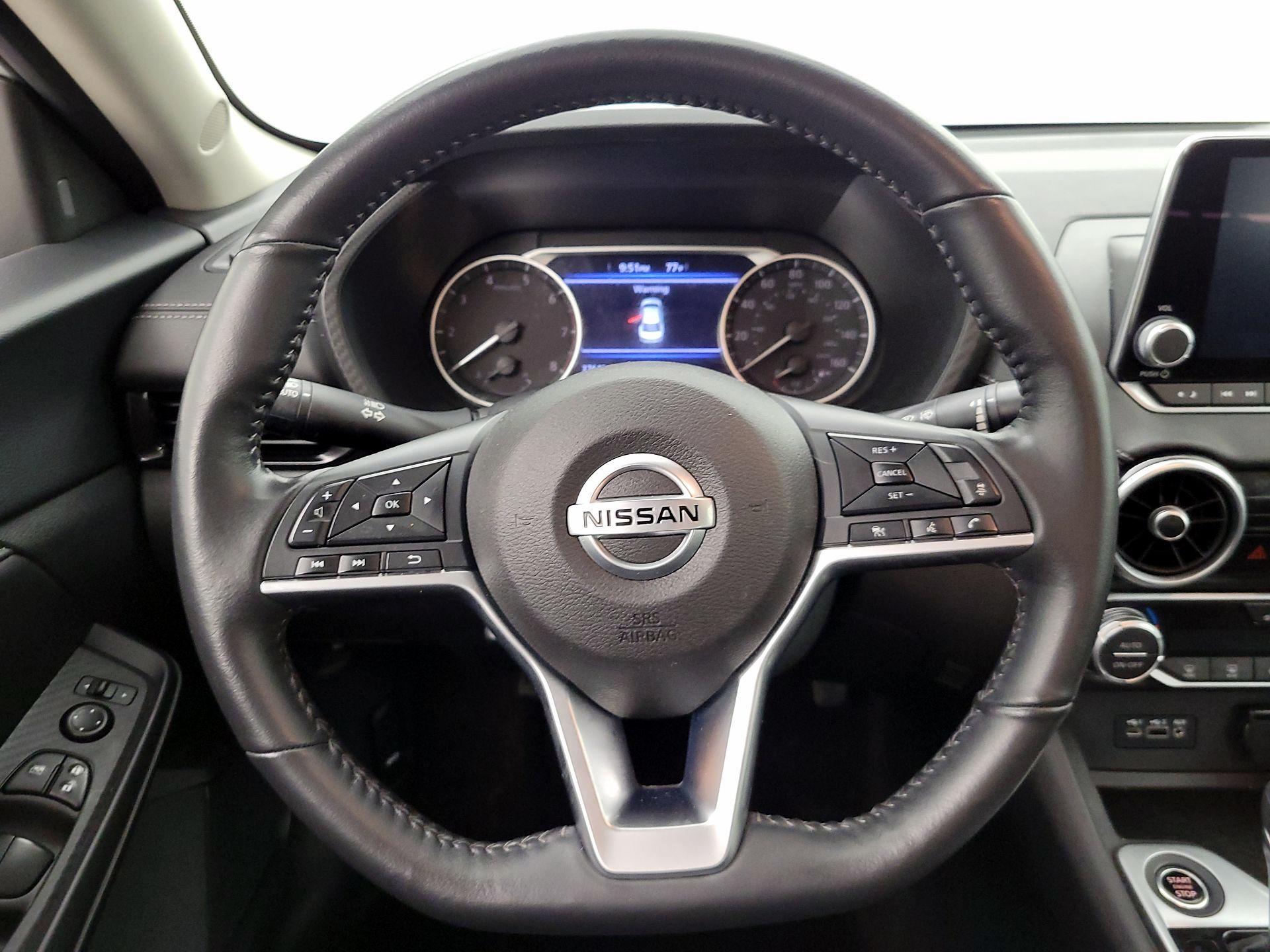 Thumbnail: 2023 Nissan Sentra - 10