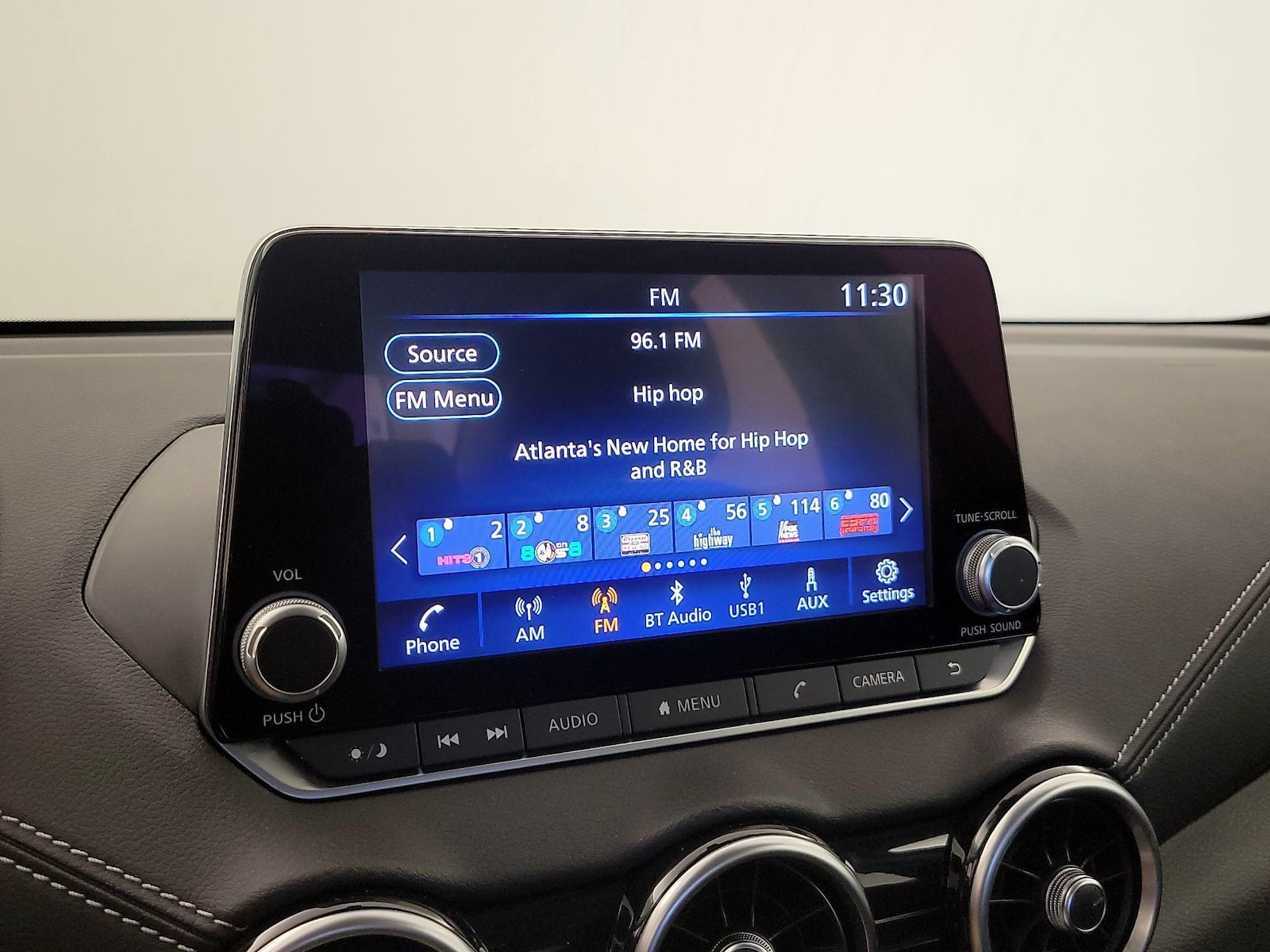 2023 Nissan Sentra SV - Photo 16