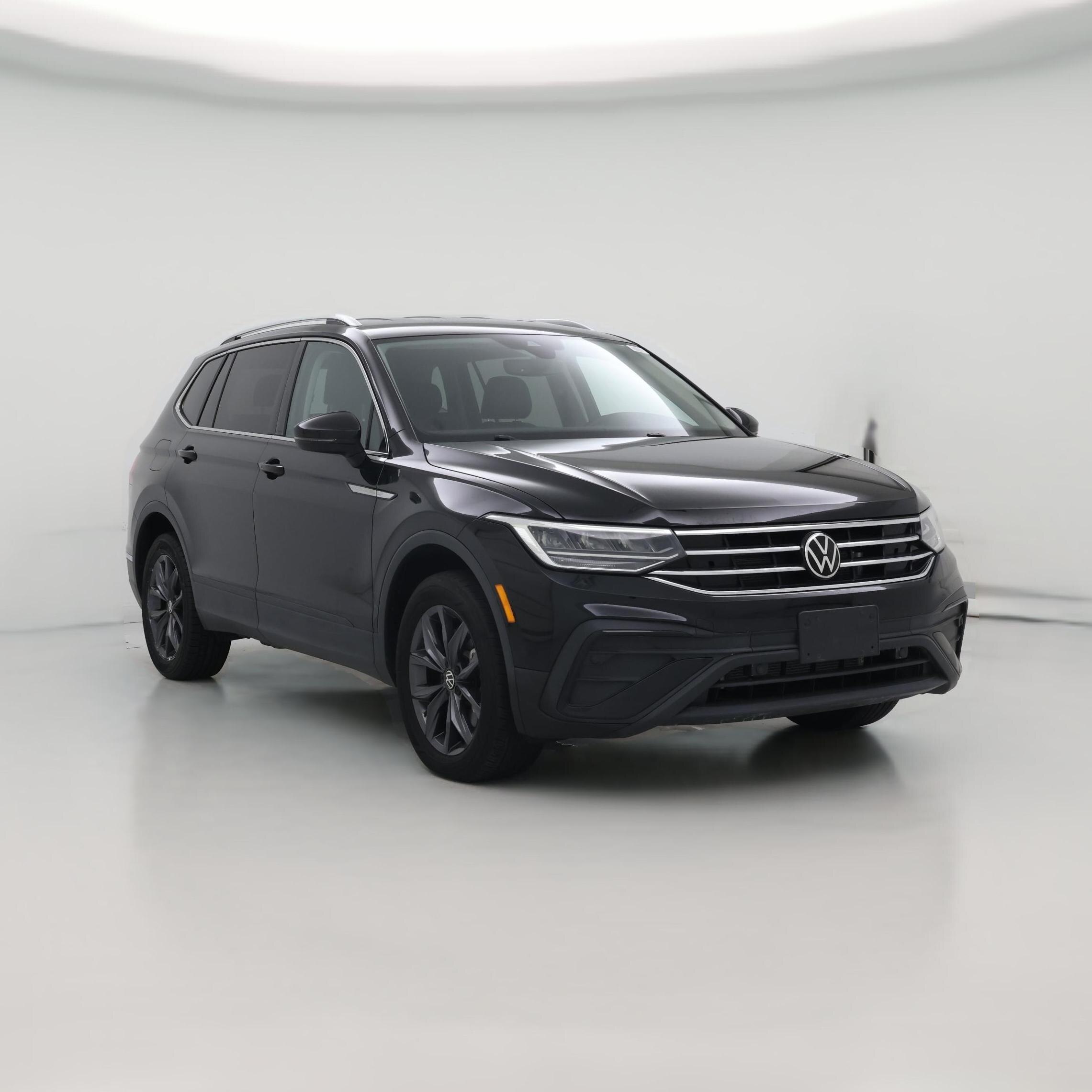 Thumbnail: 2023 Volkswagen Tiguan - 1