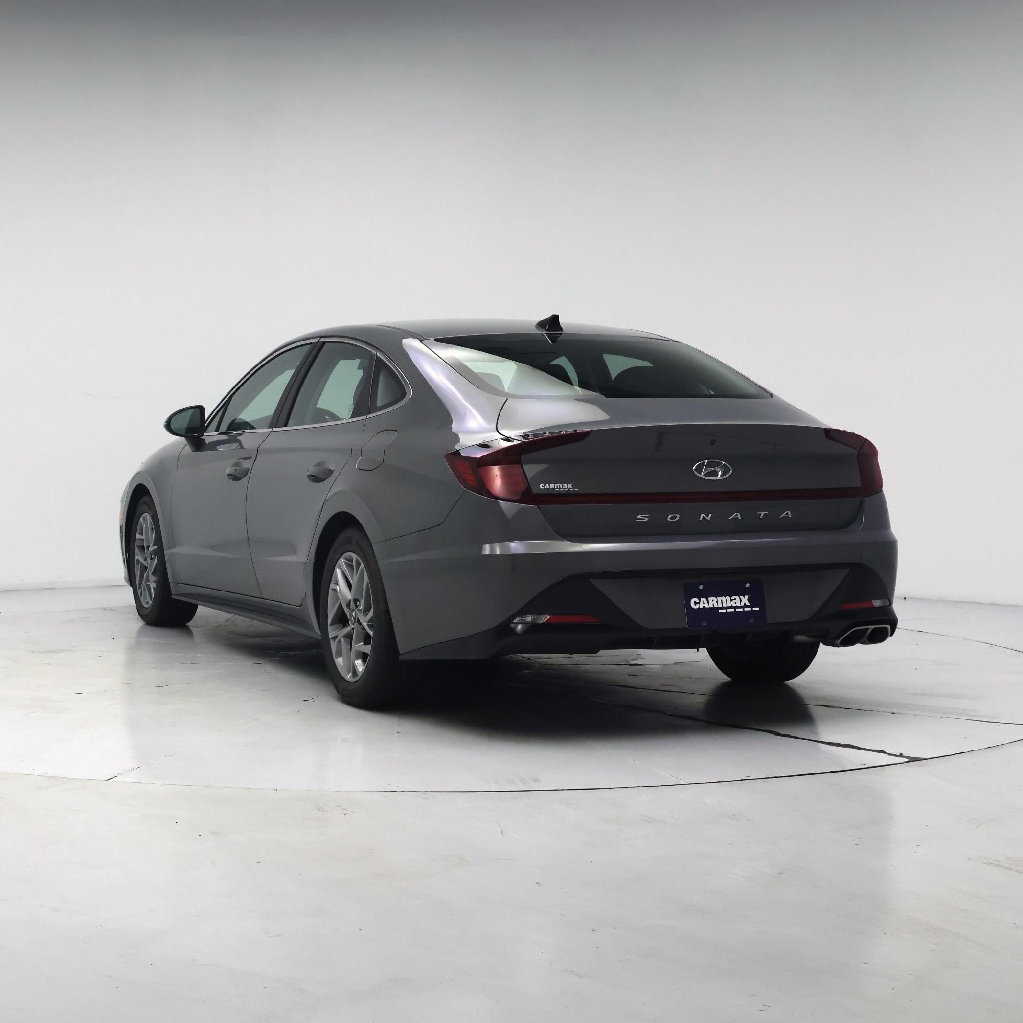 Thumbnail: 2023 Hyundai Sonata - 2