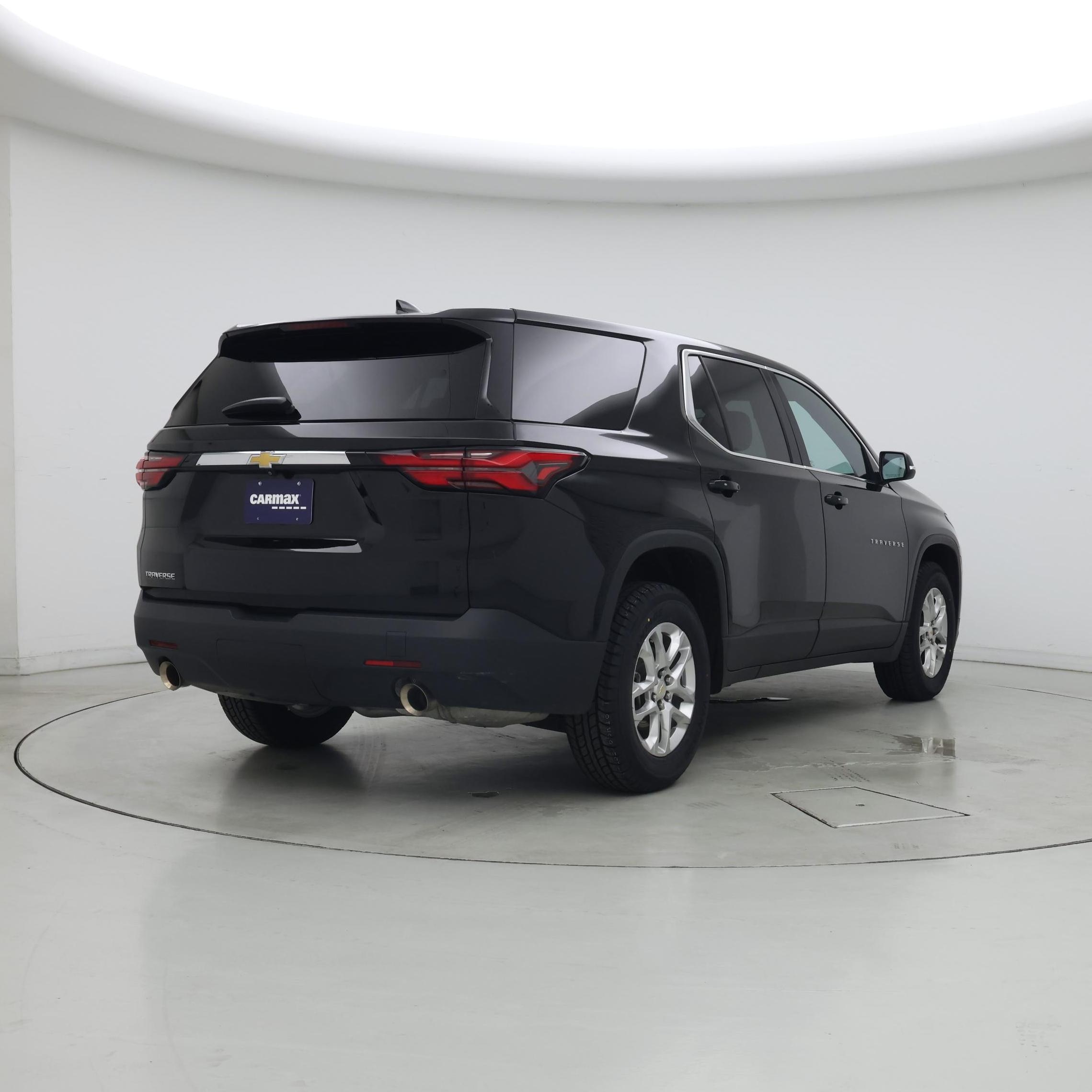 Thumbnail: 2023 Chevrolet Traverse - 8