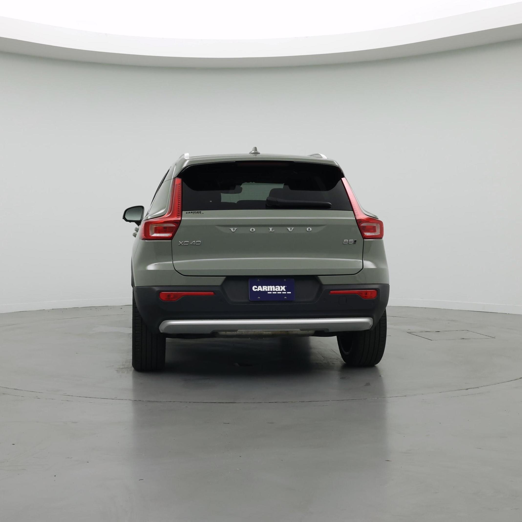 Thumbnail: 2024 Volvo XC40 - 6