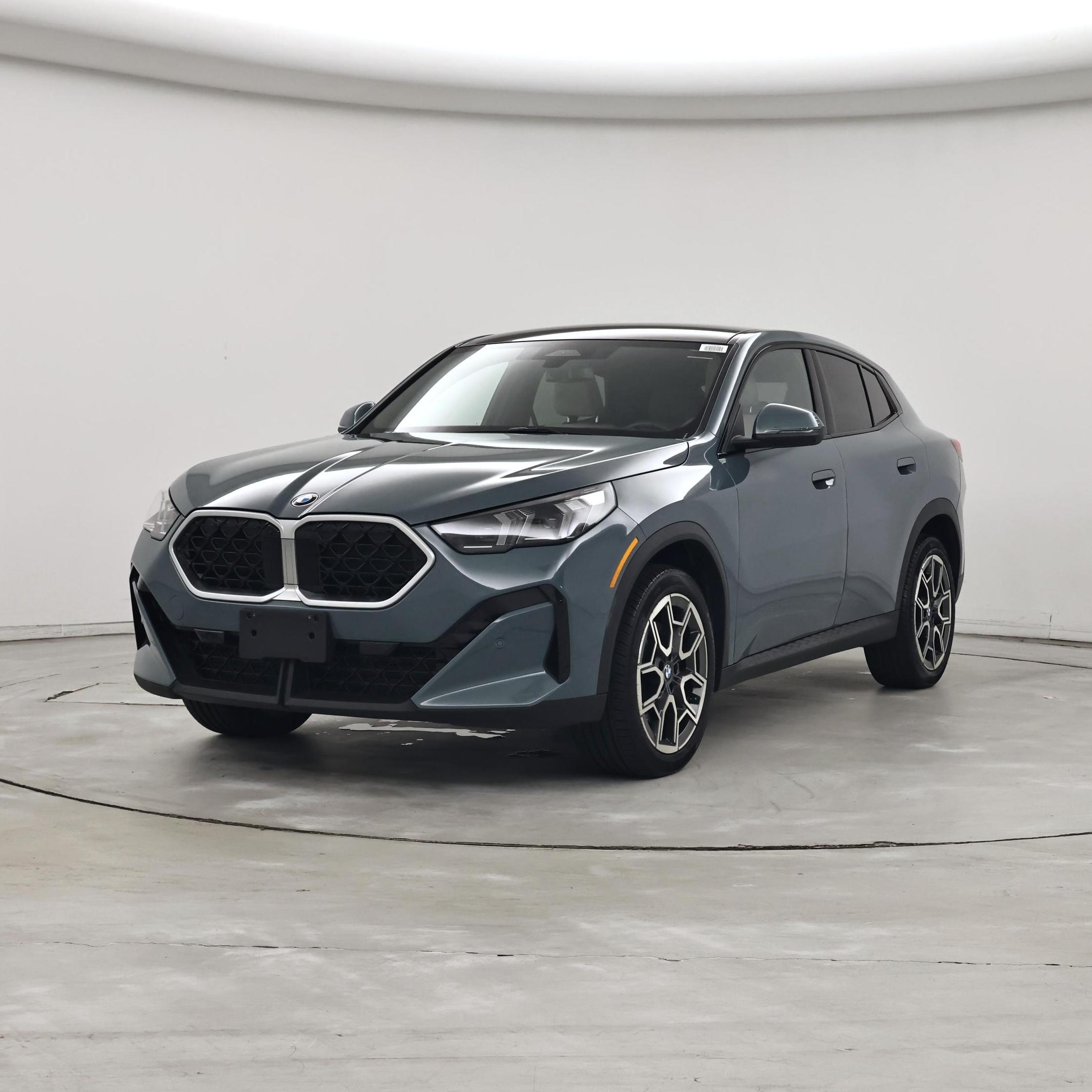 Thumbnail: 2025 BMW X2 - 4