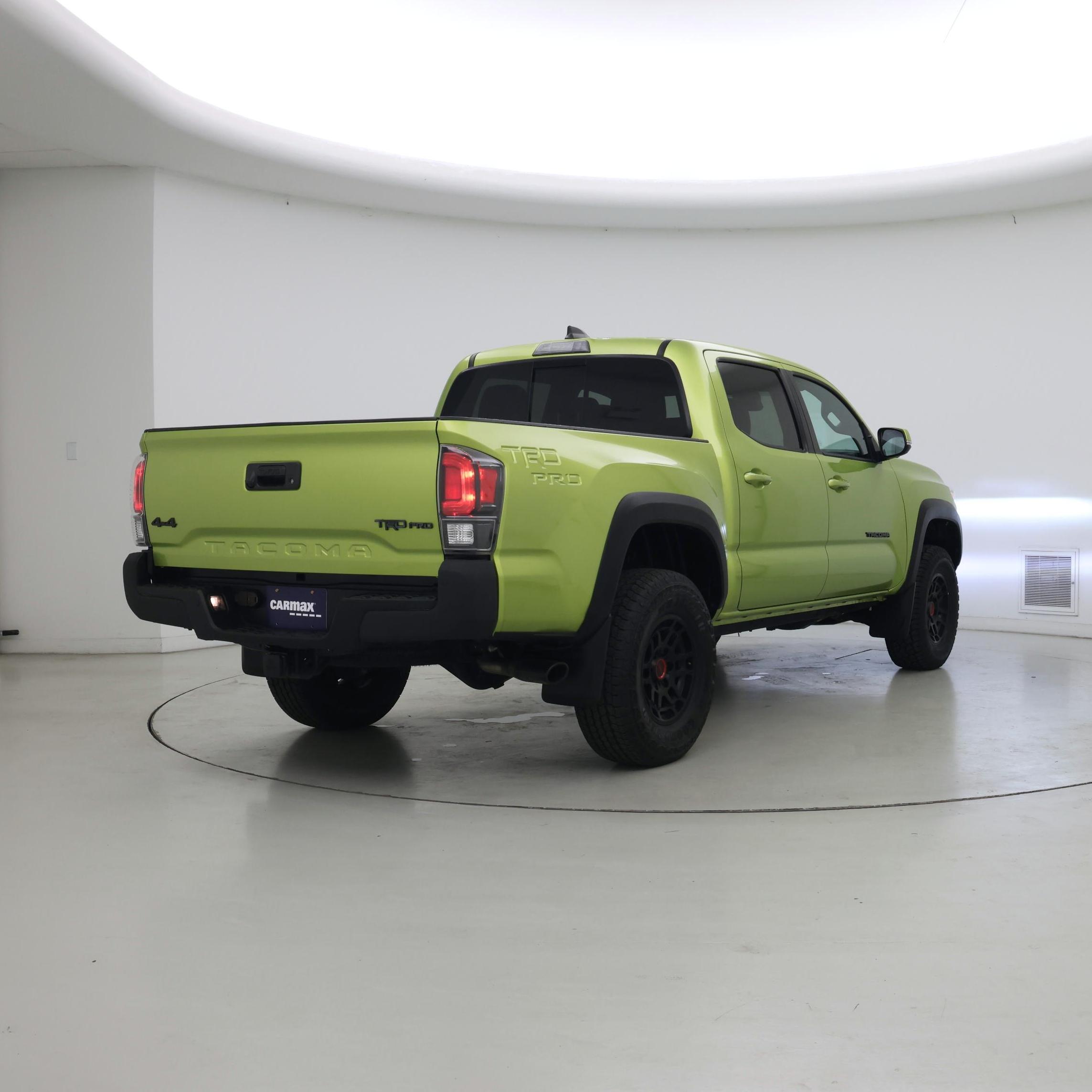 Thumbnail: 2022 Toyota Tacoma - 8