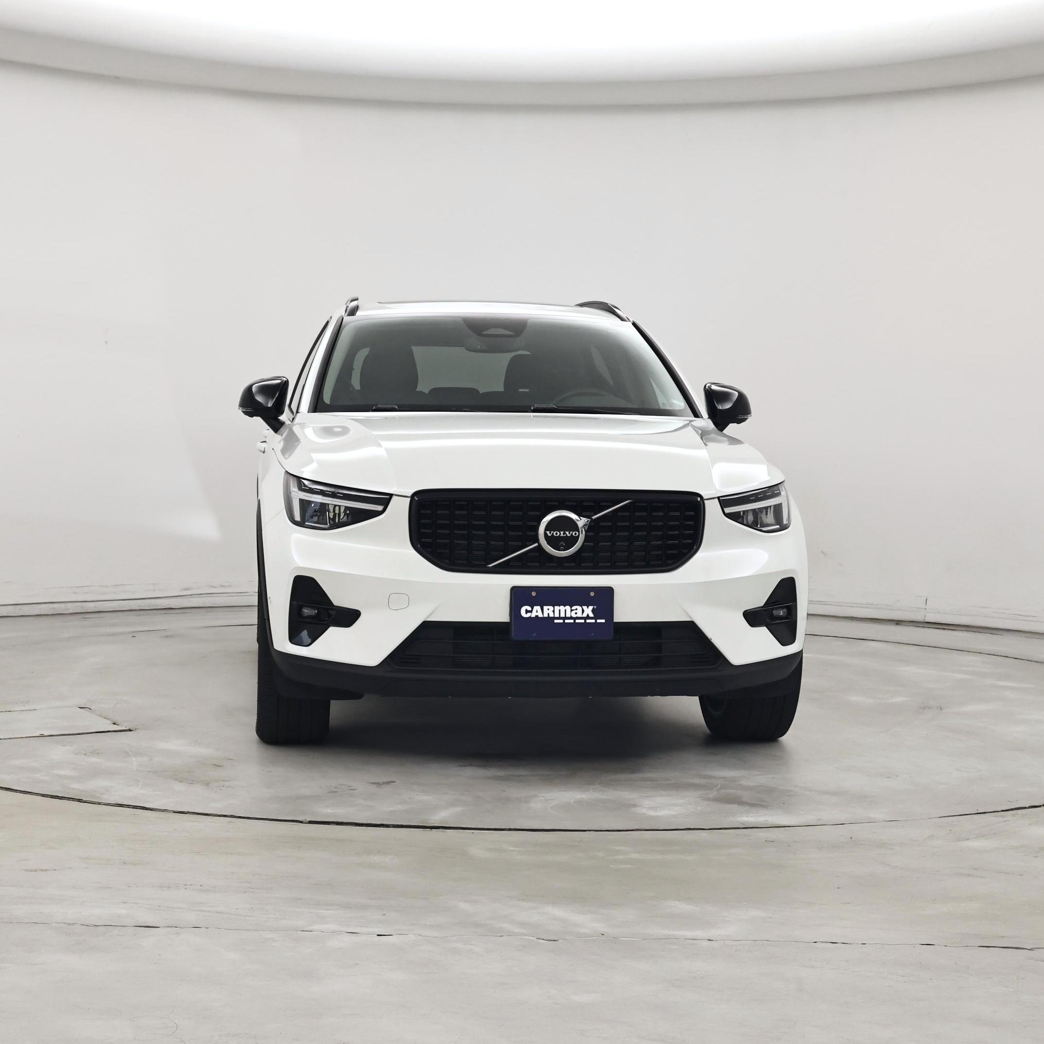 Thumbnail: 2024 Volvo XC40 - 5