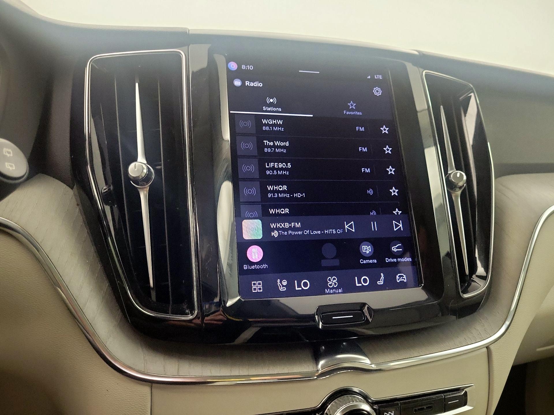 Thumbnail: 2023 Volvo XC60 - 15