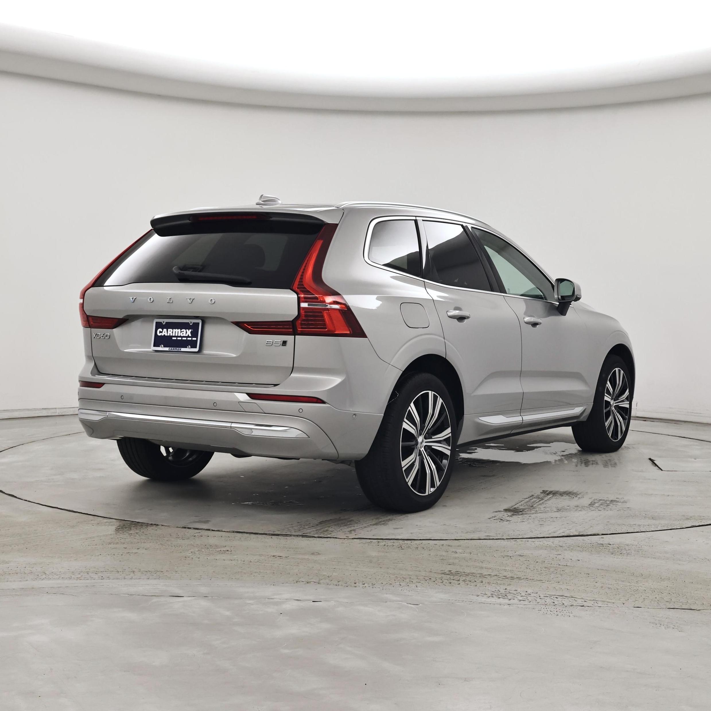 Thumbnail: 2023 Volvo XC60 - 8