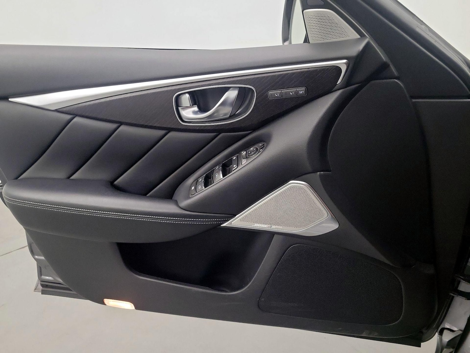 2023 INFINITI Q50 13