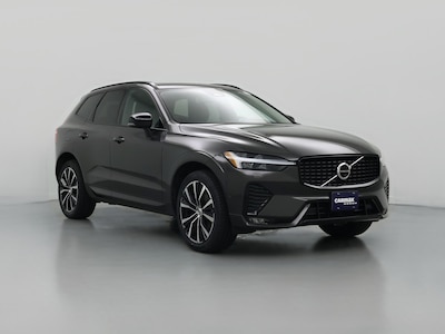 2023 Volvo XC60 B5 Plus Dark Theme