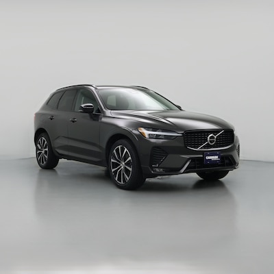 2023 Volvo XC60 B5 Plus Dark Theme