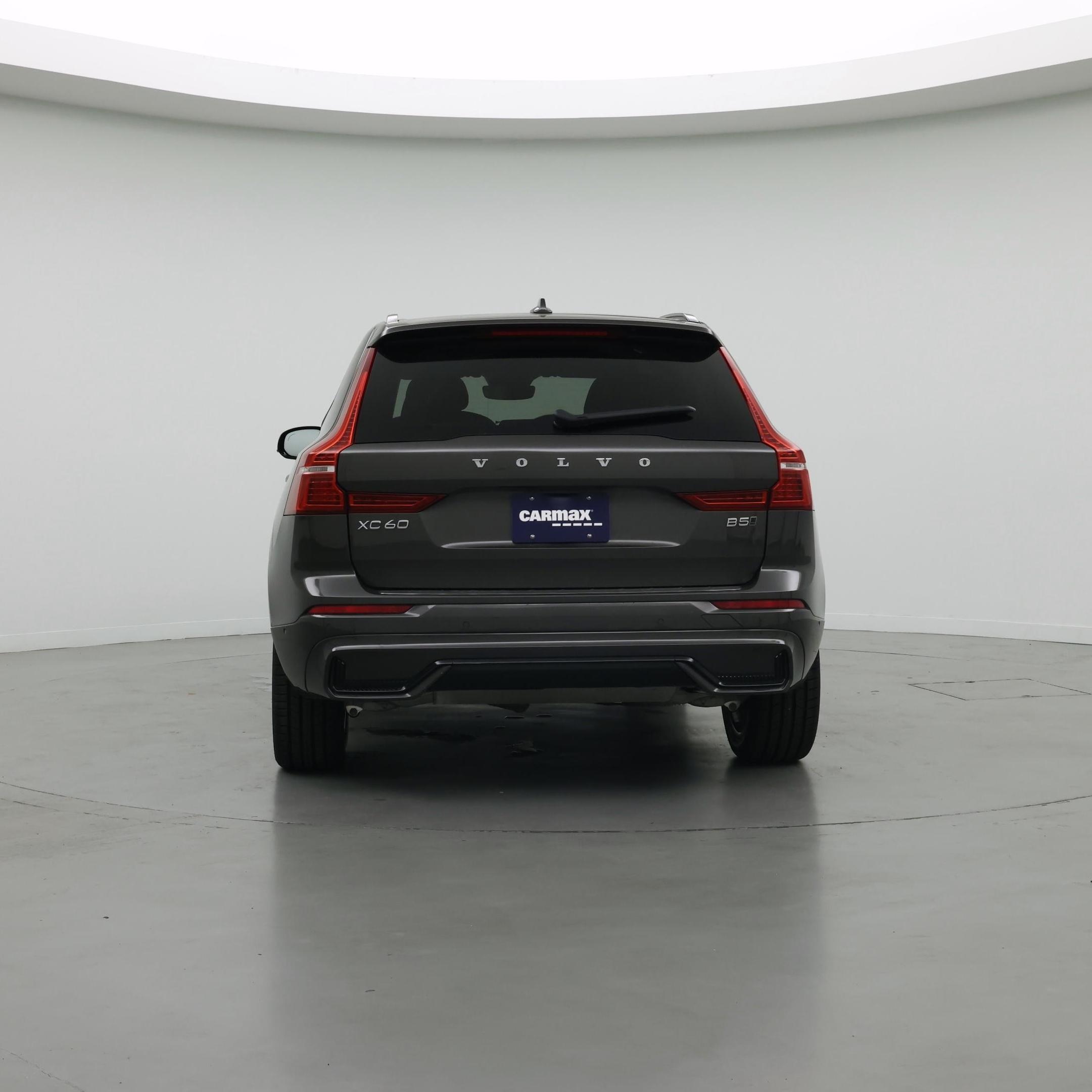 Thumbnail: 2023 Volvo XC60 - 6