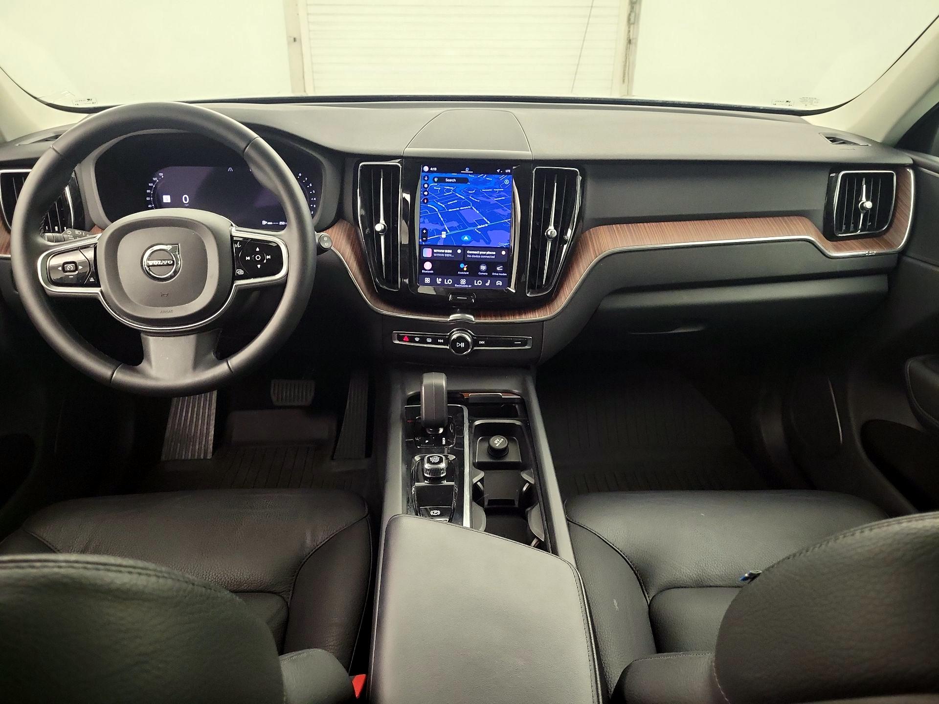 Thumbnail: 2023 Volvo XC60 - 9