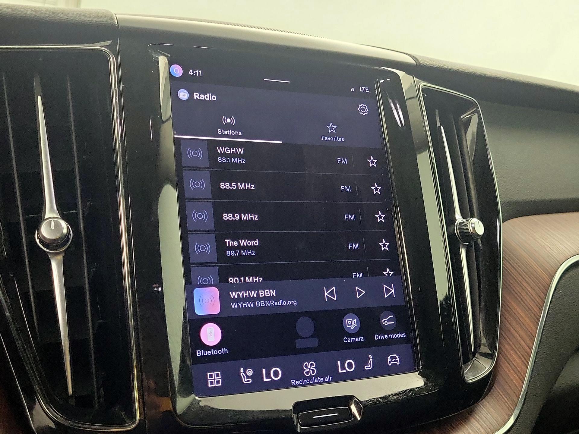 Thumbnail: 2023 Volvo XC60 - 16