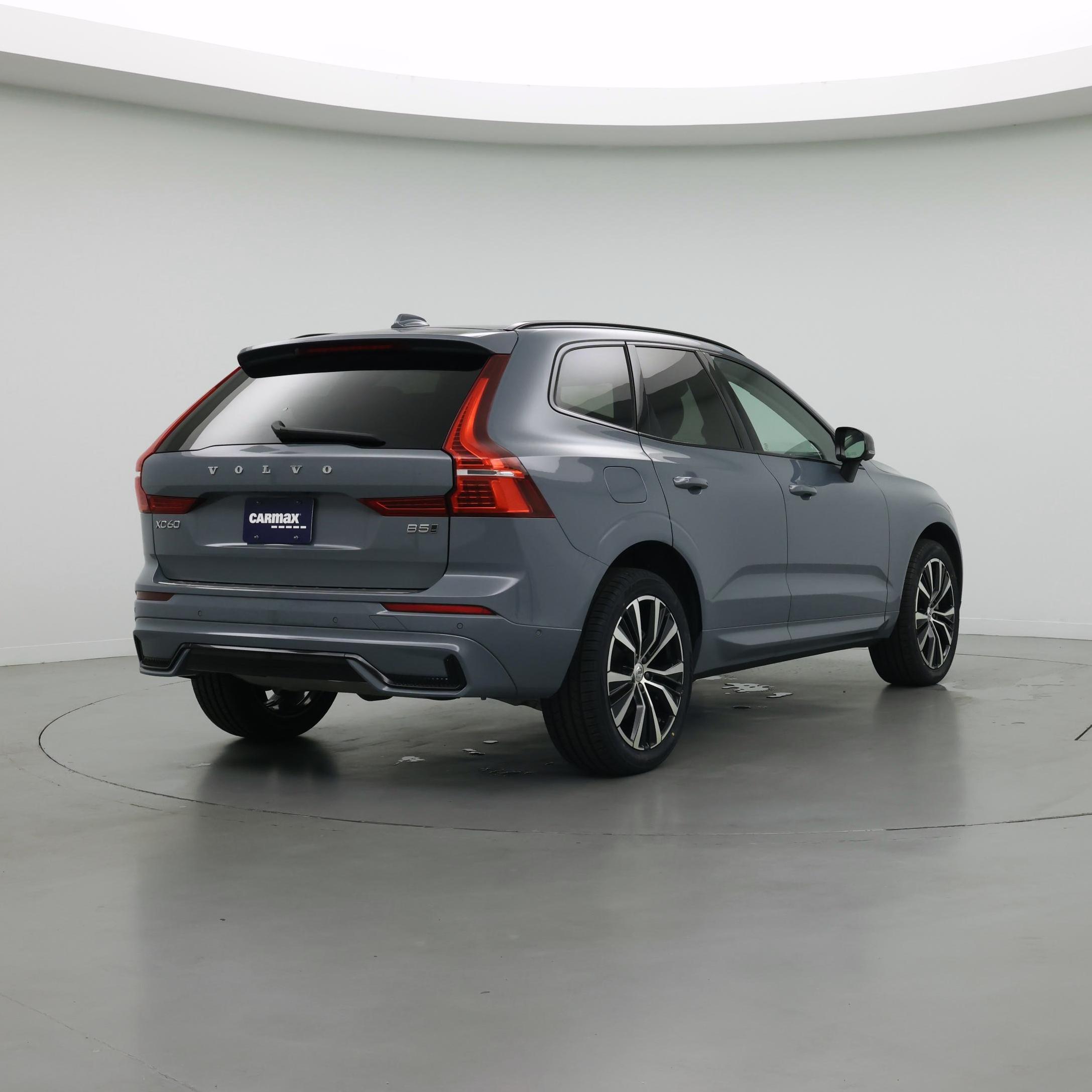Thumbnail: 2023 Volvo XC60 - 8