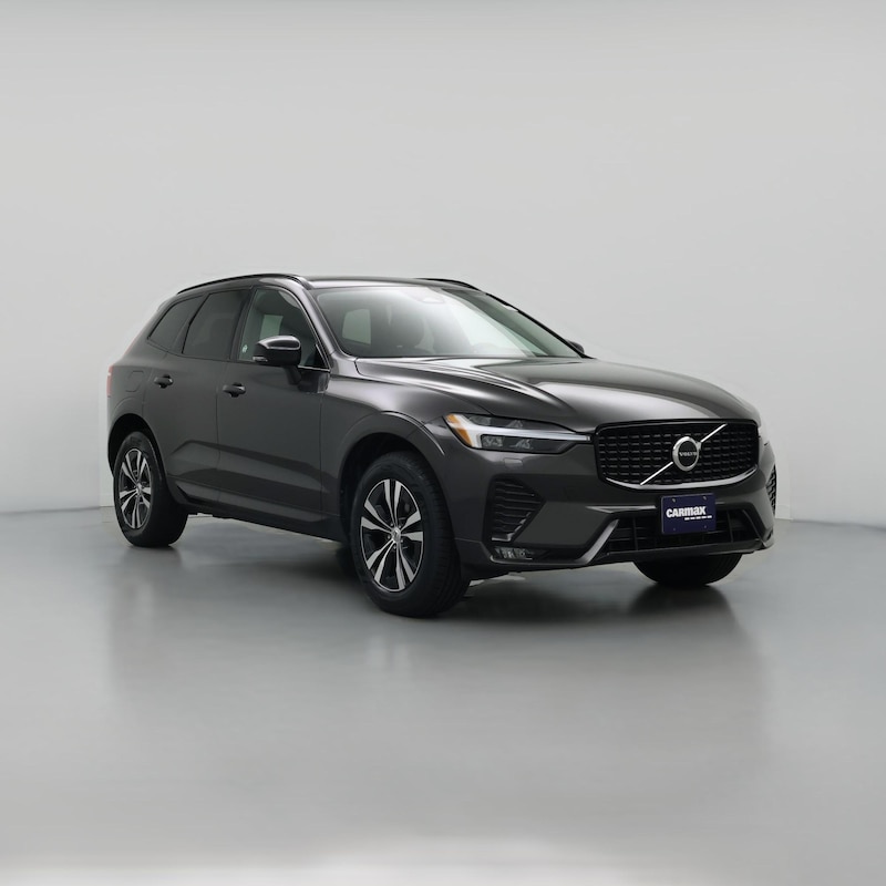 2024 Volvo XC60 B5 Core Dark Theme