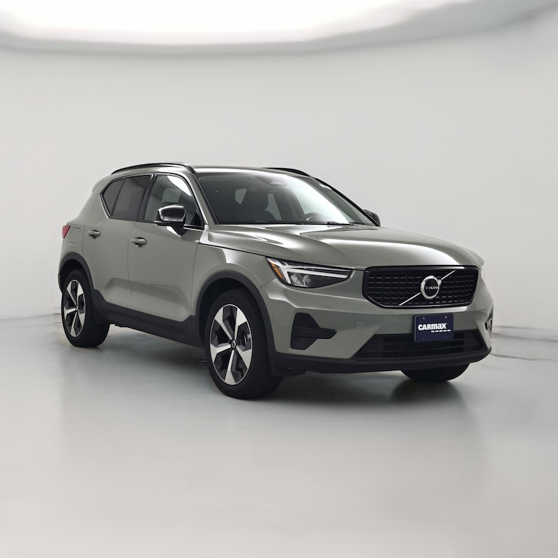 2024 Volvo XC40 B5 Core Bright Theme