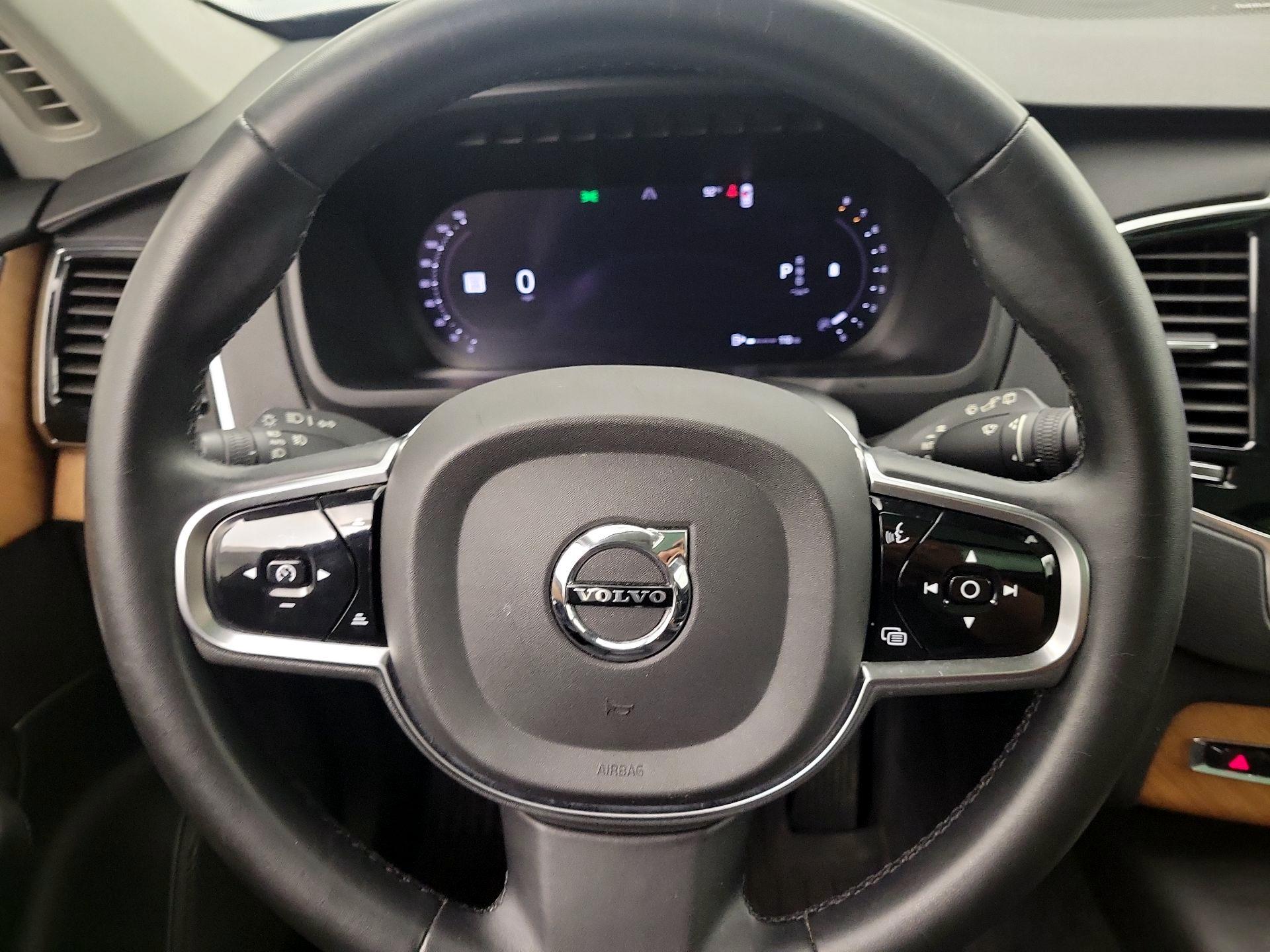 Thumbnail: 2023 Volvo XC90 - 10