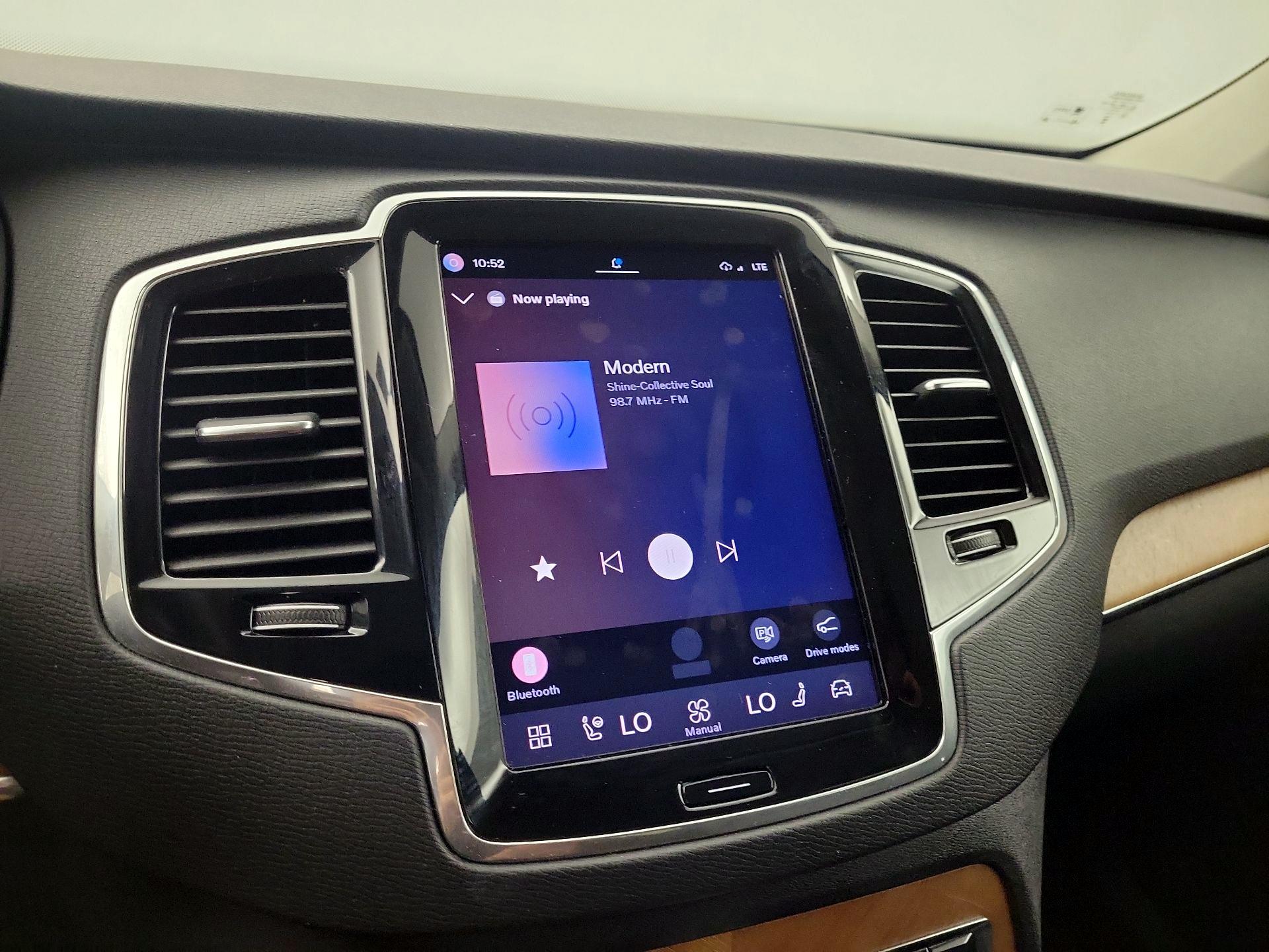 Thumbnail: 2023 Volvo XC90 - 15