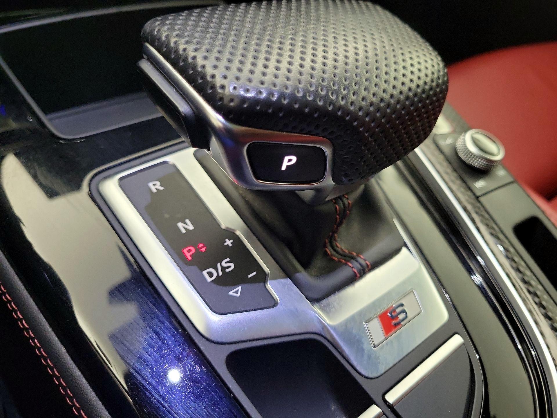 Thumbnail: 2021 Audi S5 - 17