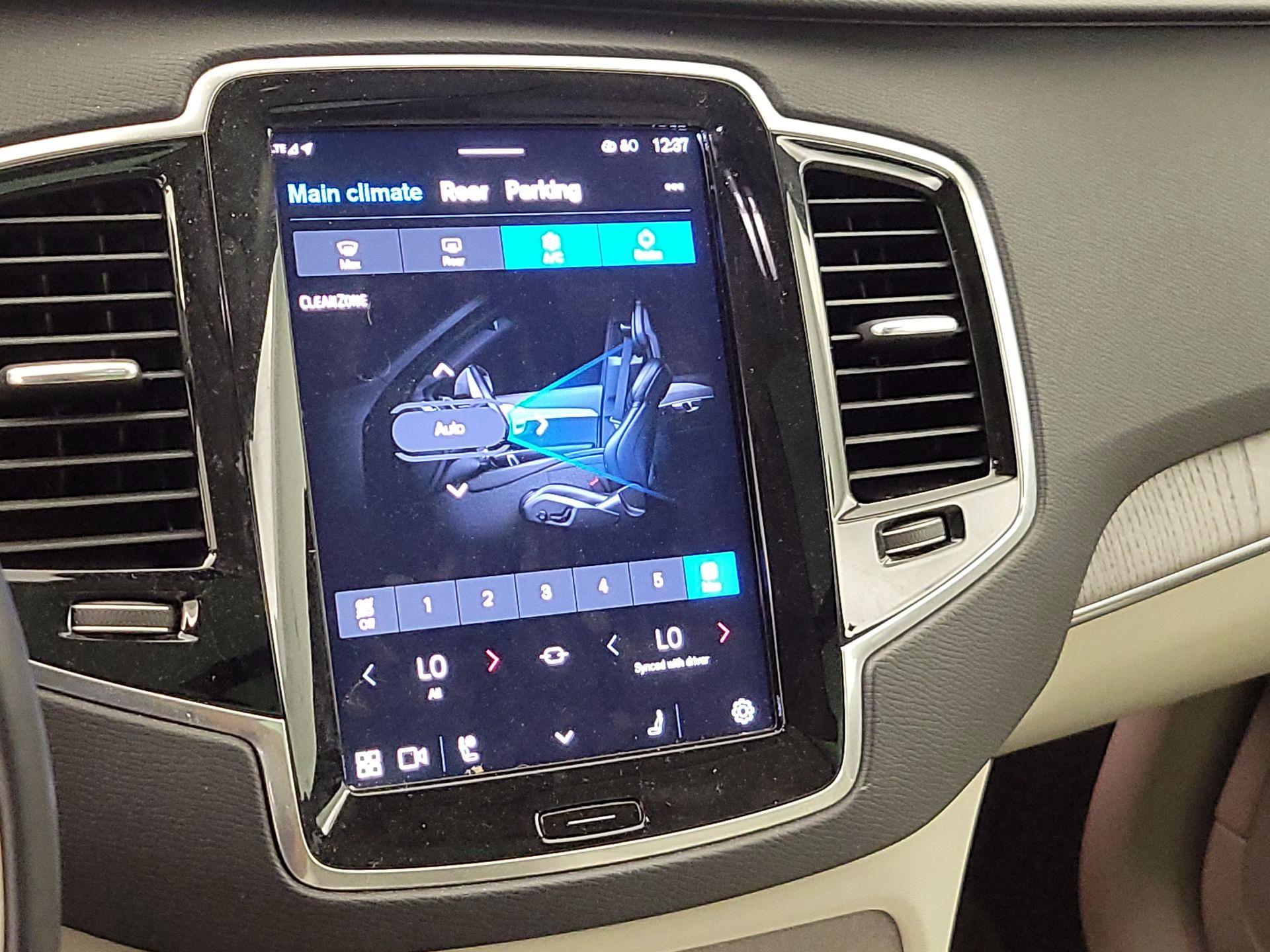 Thumbnail: 2023 Volvo XC90 - 17