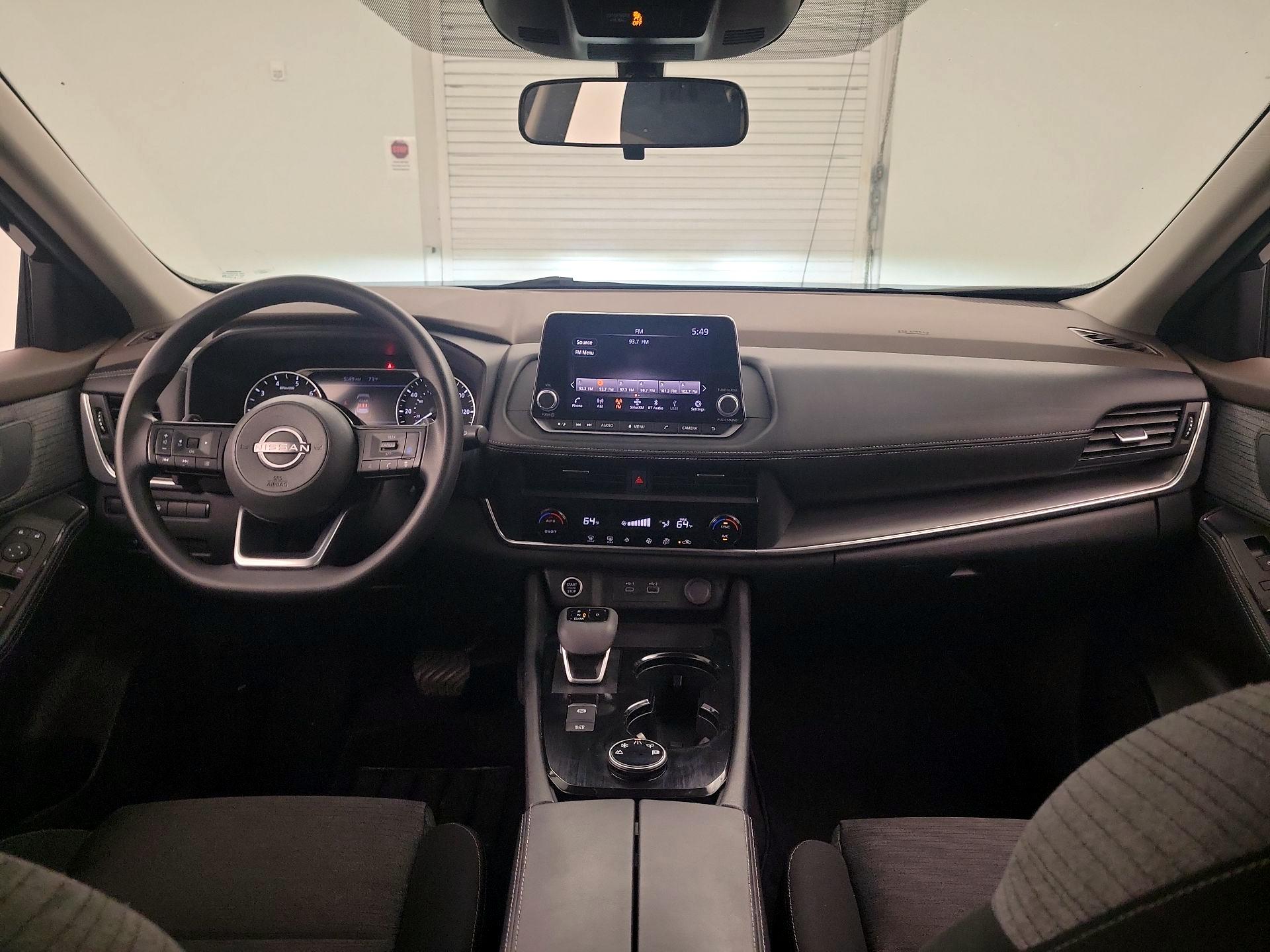 Thumbnail: 2023 Nissan Rogue - 9