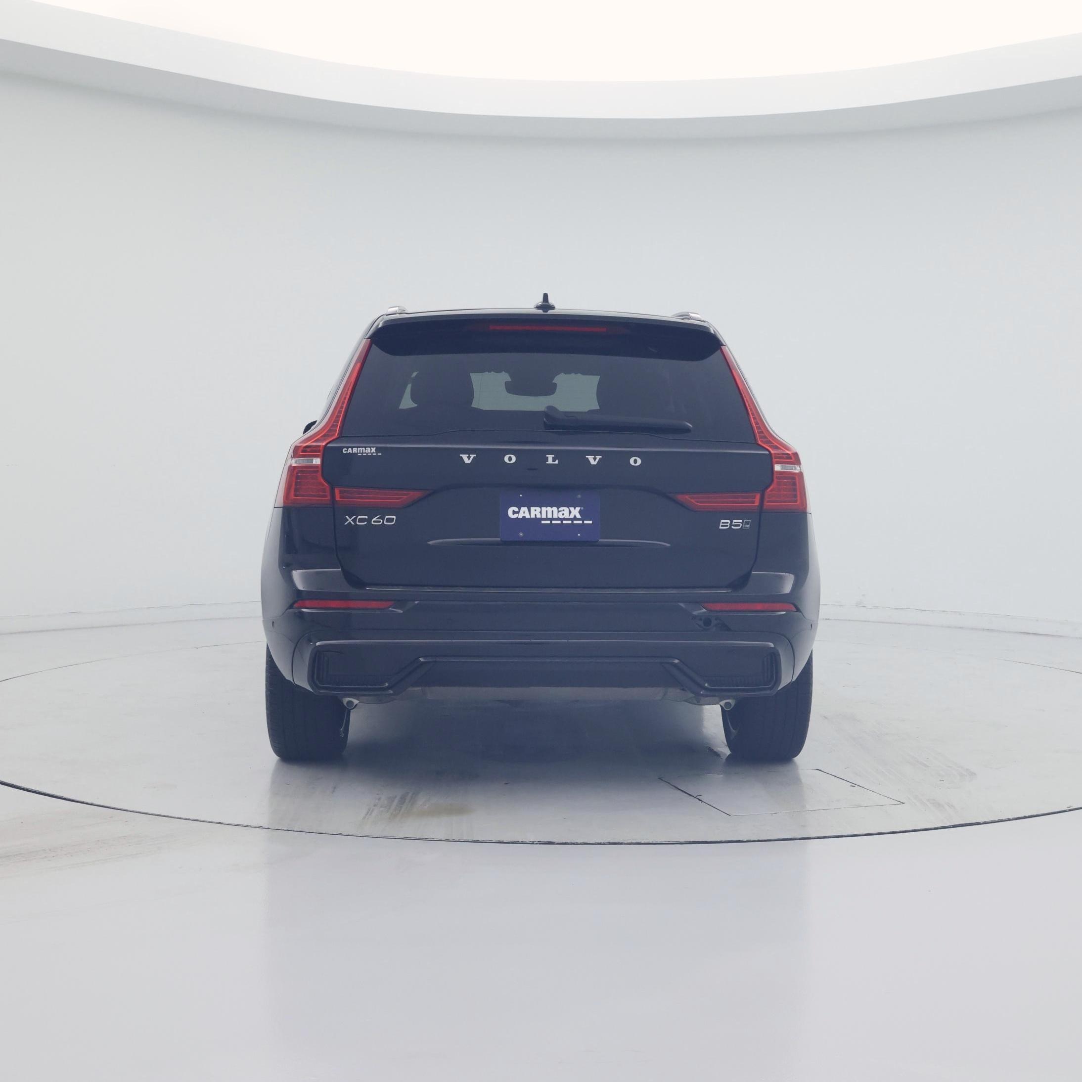 Thumbnail: 2023 Volvo XC60 - 6