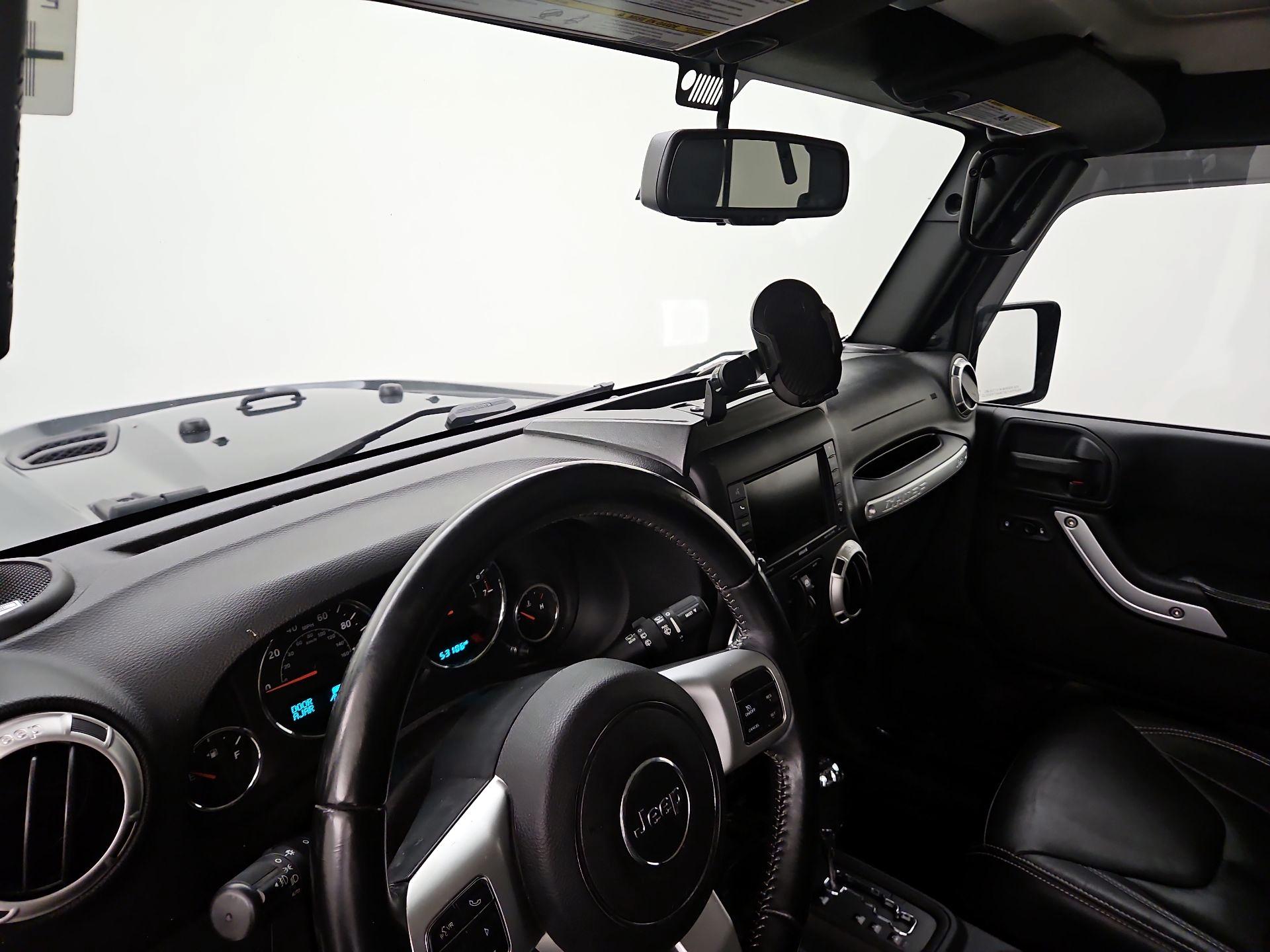 Thumbnail: 2017 Jeep Wrangler - 9